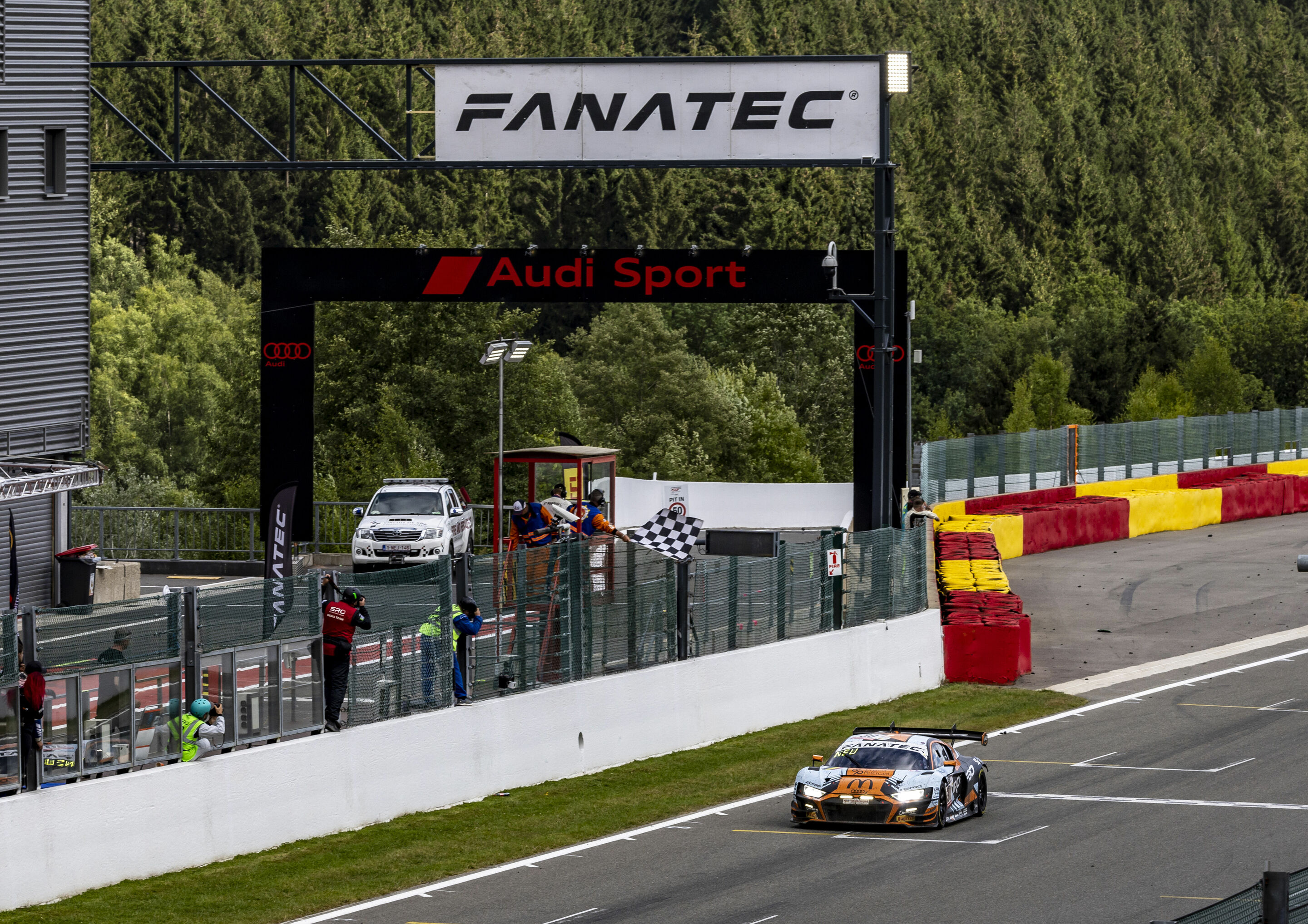 24h Spa 2022 - Audi R8 LMS #30 (Team WRT), Benjamin Goethe/Thomas Neubauer/Jean-Baptiste Simmenauer