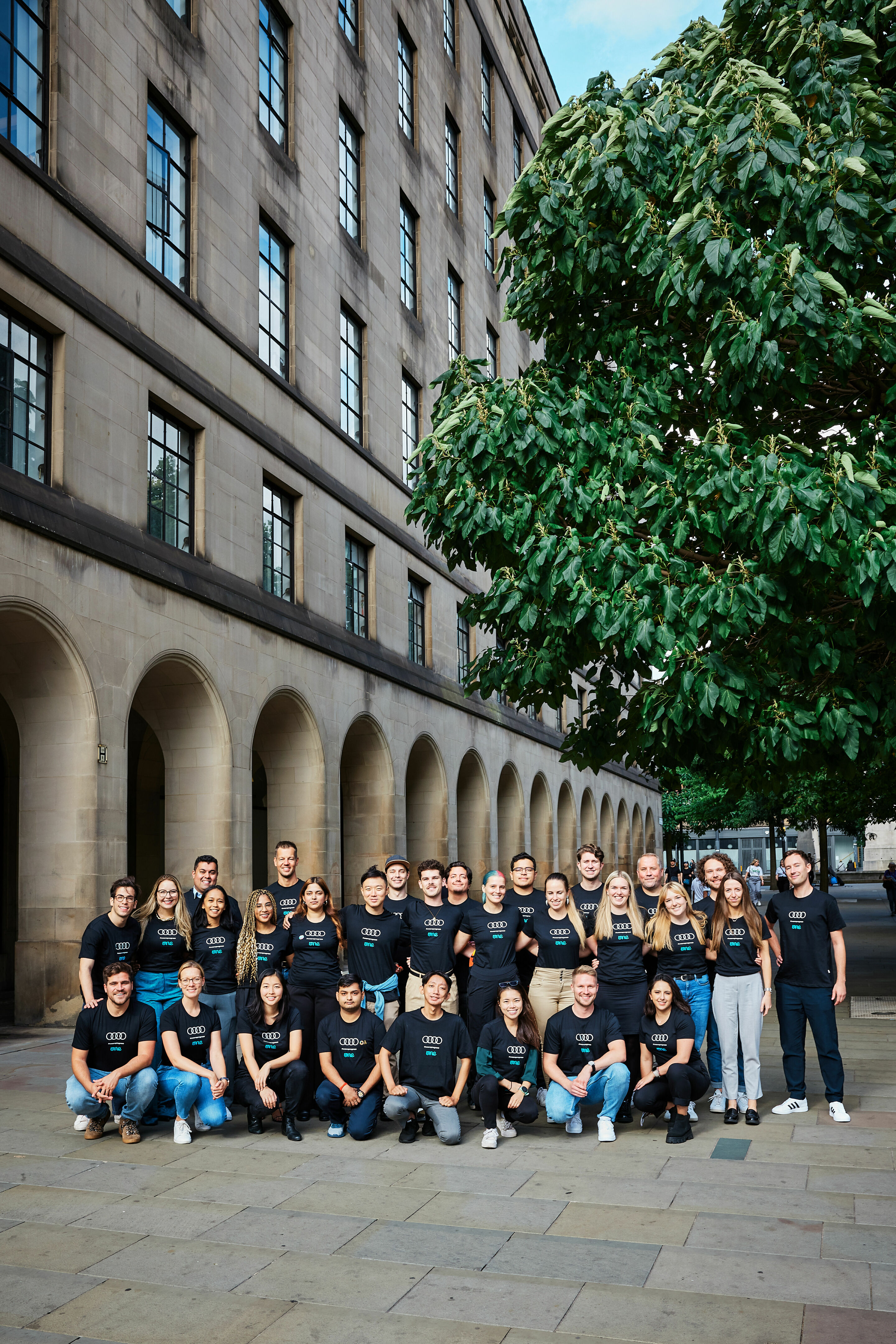 Zukunftsvisionen in Manchester: Audi bringt junge Talente zum One Young World Summit - Audi schickt junge Talente zur Zukunftskonferenz „One Young World“