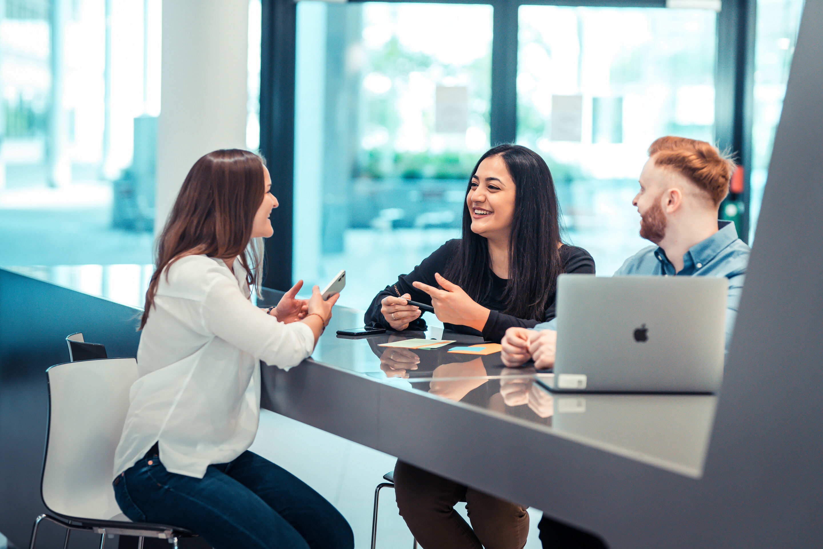 Audi takes hybrid working to the next level with a new company agreement - On office days the hybrid world of work puts exchange and interaction first. Audi also creates optimal conditions for this by implementing new office concepts.