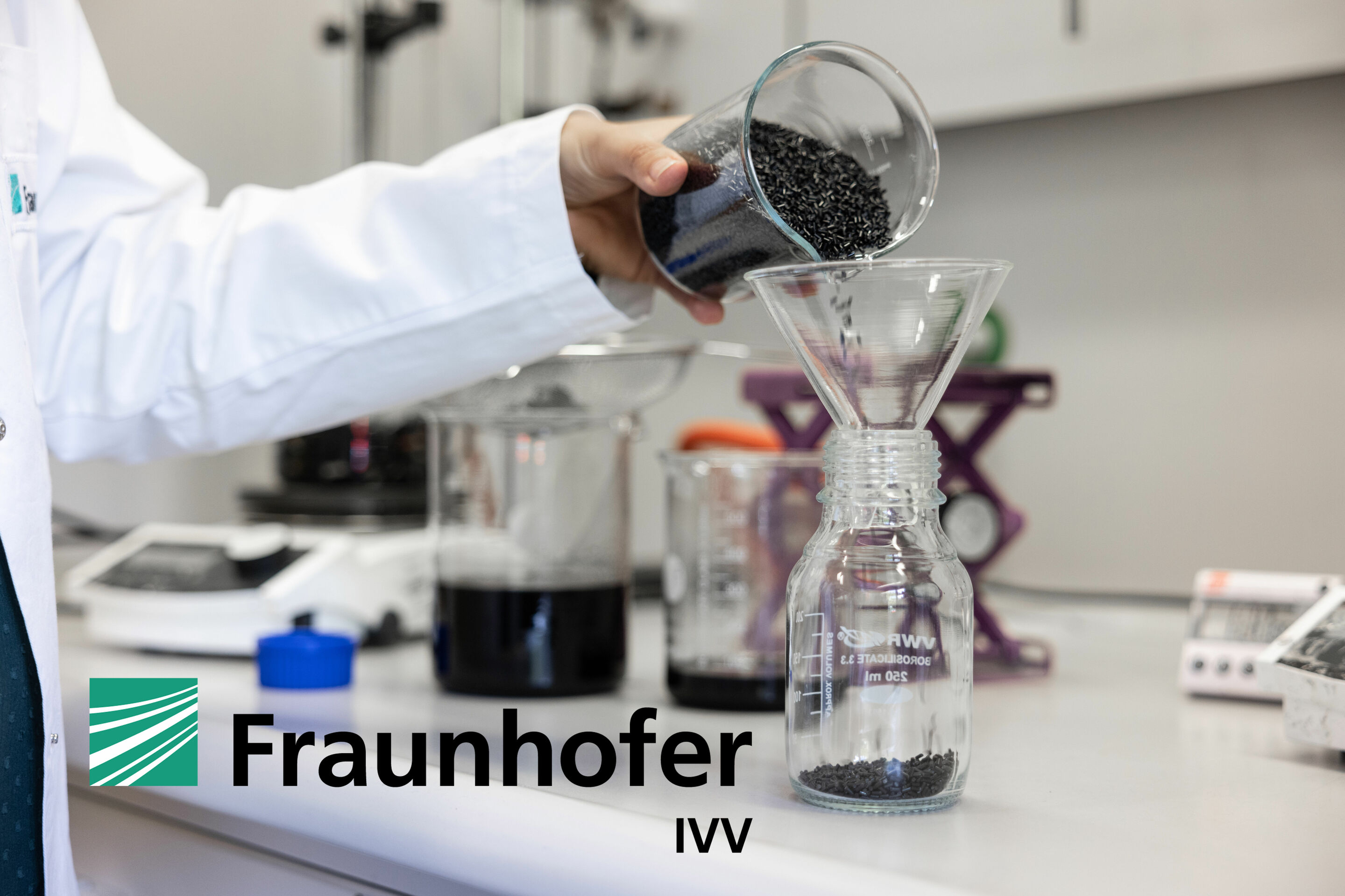 Pilot Project: Physical Recycling Makes Mixed Plastic Waste Recyclable - Pilot project with the Fraunhofer IVV: Transfer of the recyclate produced through physical recycling