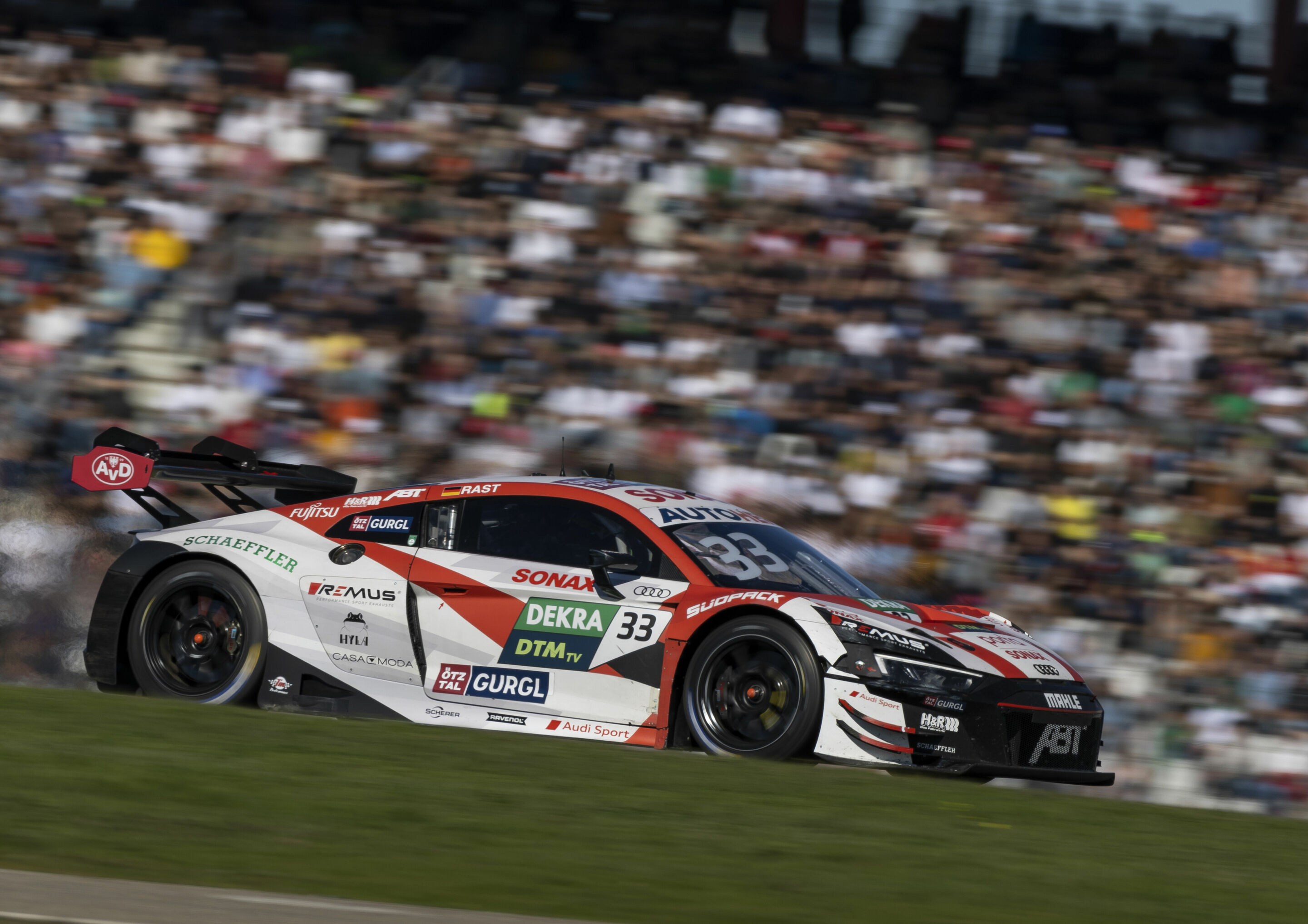 DTM 2022 - Audi R8 LMS #33 (Team ABT), René Rast