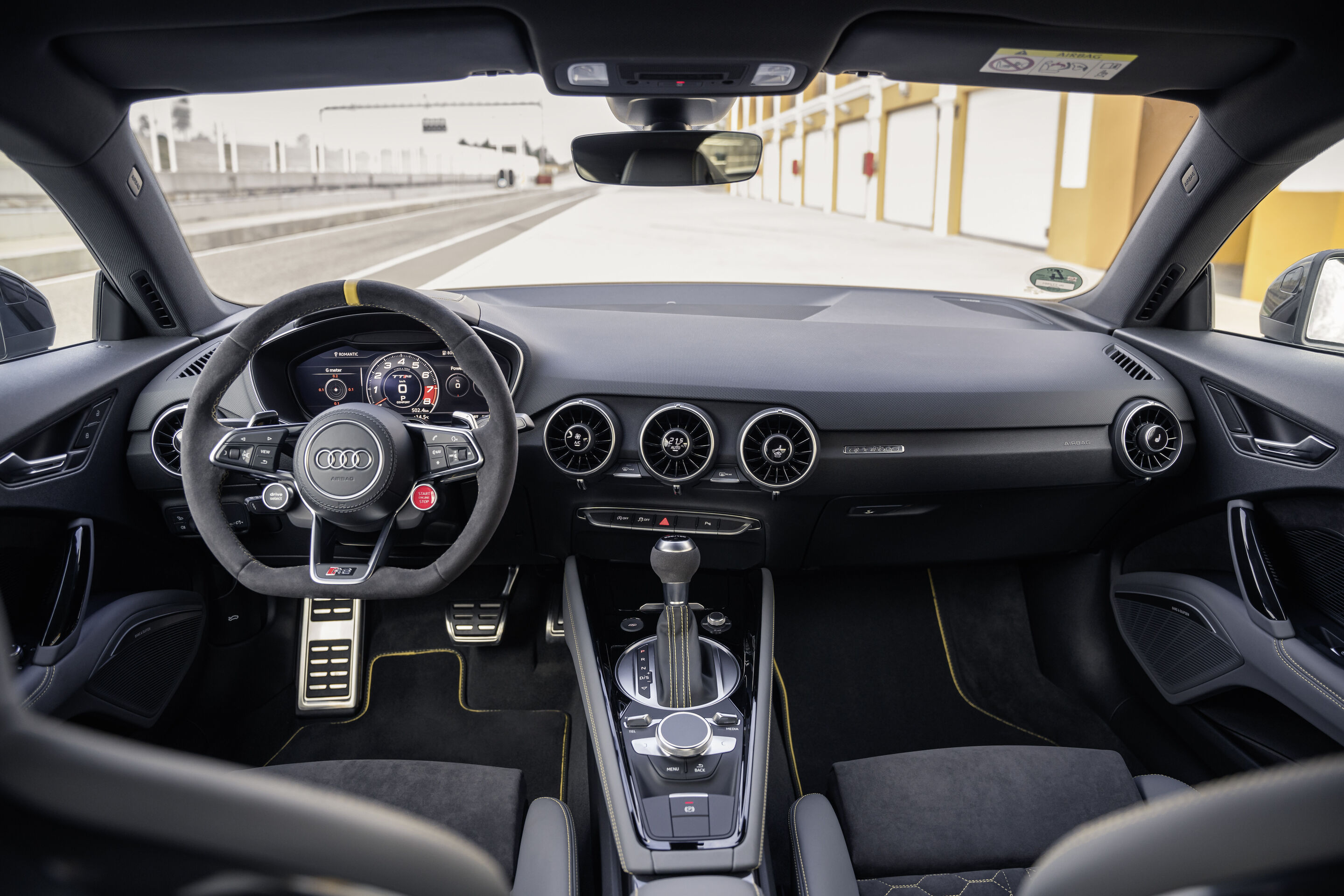 Audi TT RS Coupé iconic edition (until 2023) - Cockpit