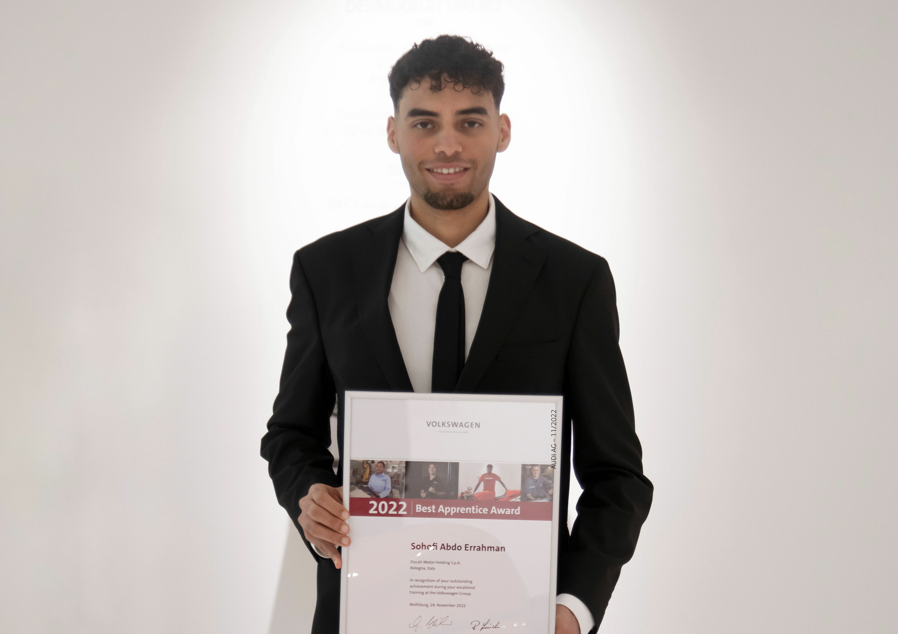 Seven locations, seven best apprentices: Audi’s top trainees in 2022 - At Ducati, Sohofi Abdo Errahman aced his exam in the dual training program for mechatronics technicians. He is proud to have the motorcycle manufacturer on his resume.