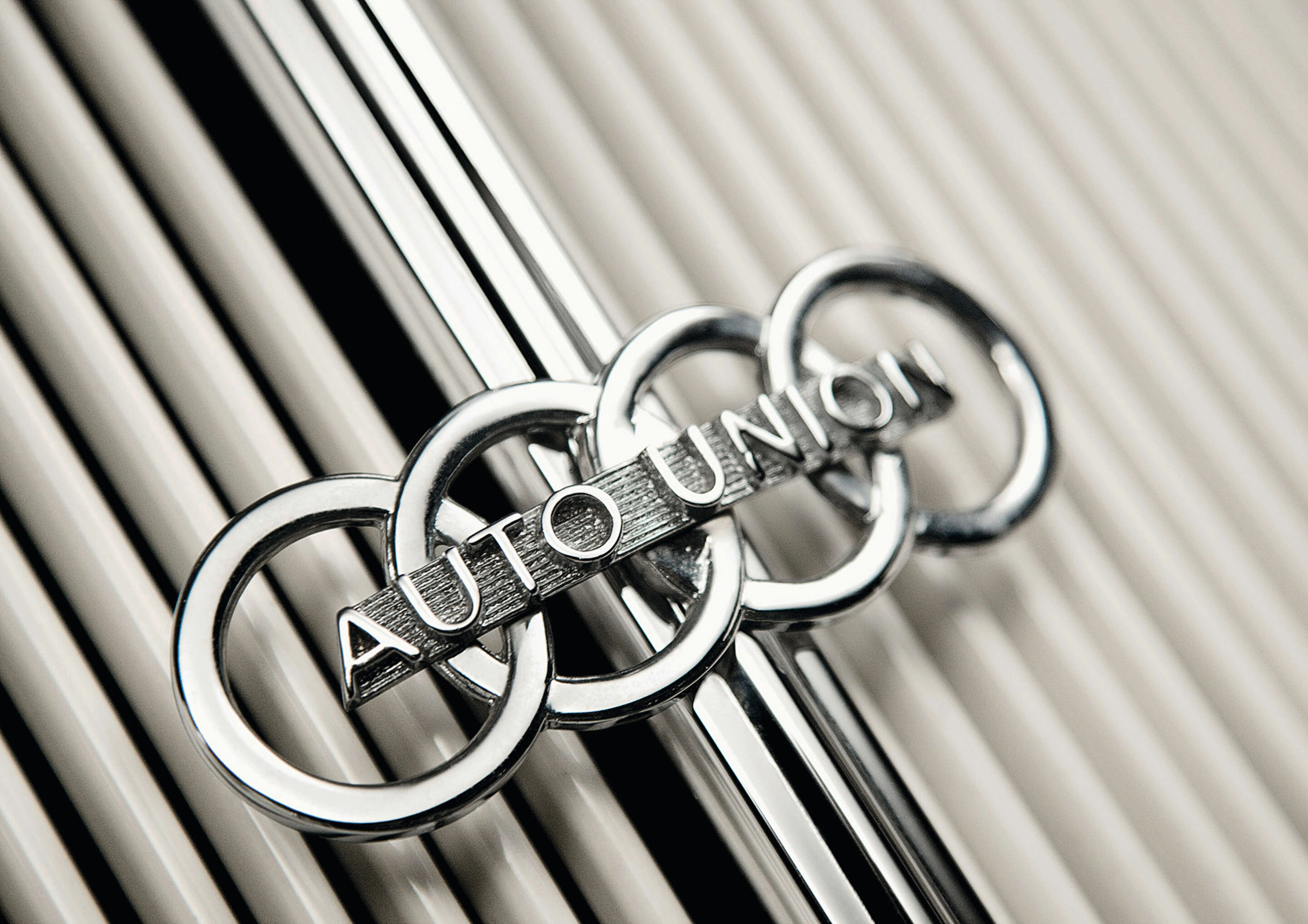Vier Ringe – zwei Redner – ein Thema - „90 Jahre Auto Union AG“ im Audi museum mobile