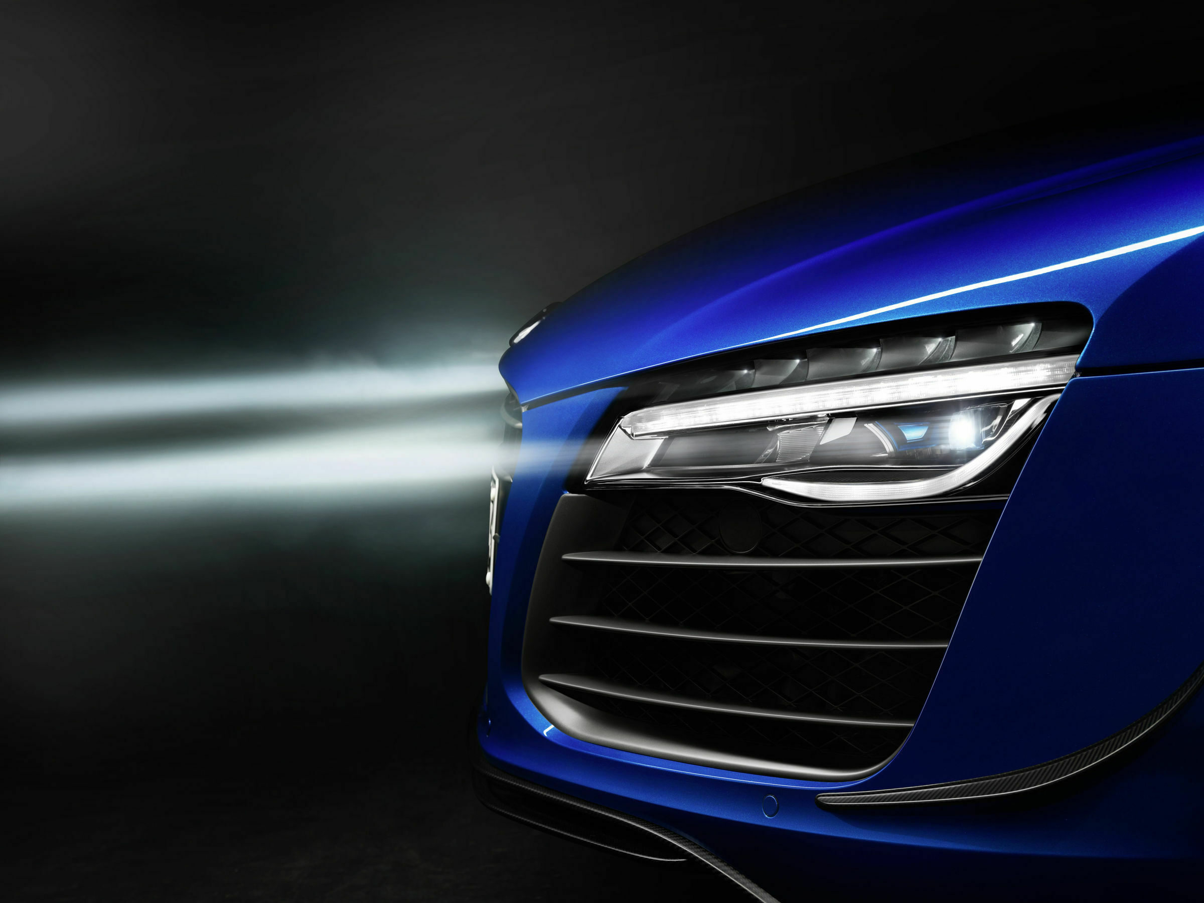 „The Speed of Light“ – Vortrag: Von der Vergangenheit in die Zukunft - Der Audi R8 LMX hatte als erstes Serienautomobil Laser-Fernlicht an Bord.