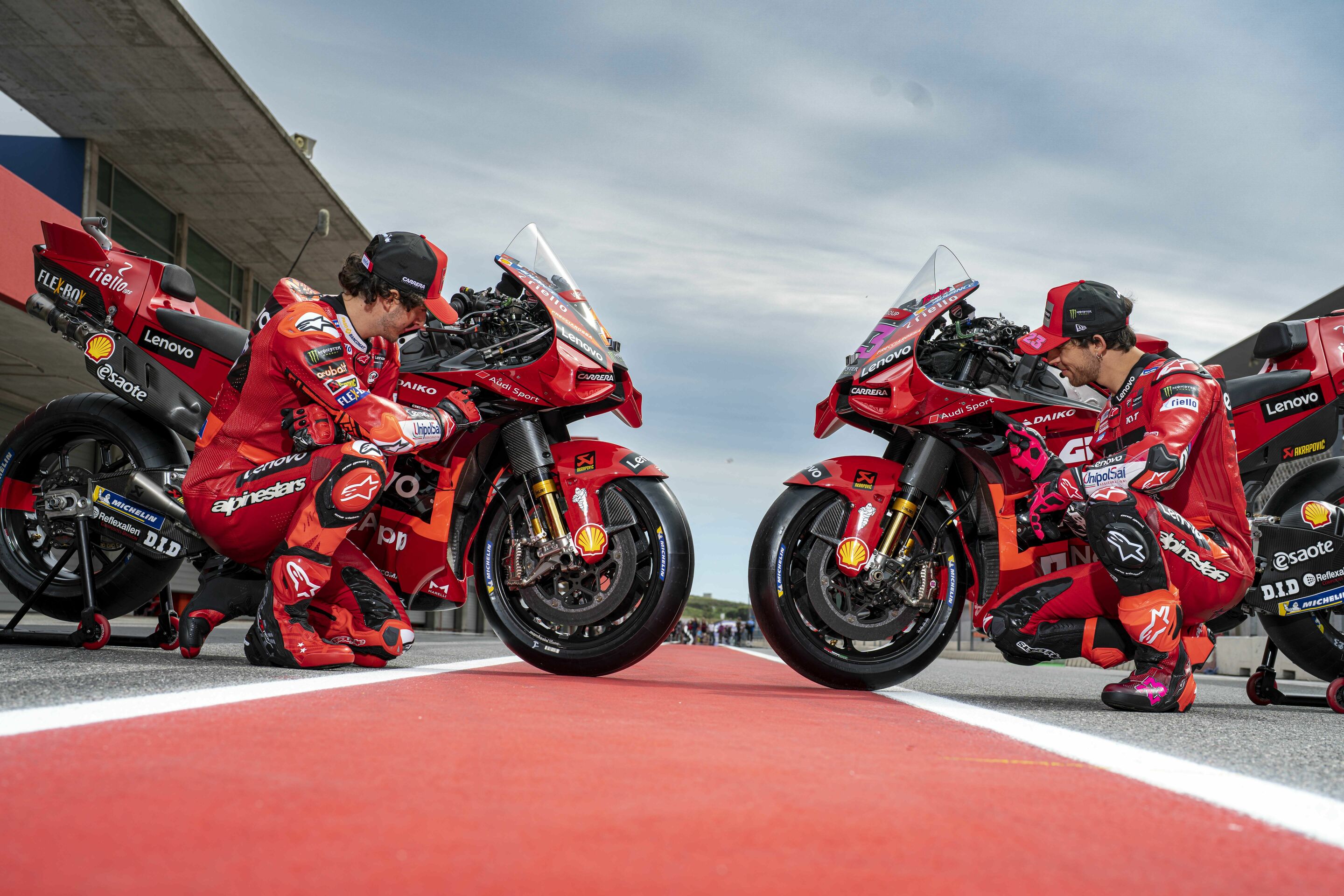 MotoGP 2023 - Francesco Bagnaia, Enea Bastianini