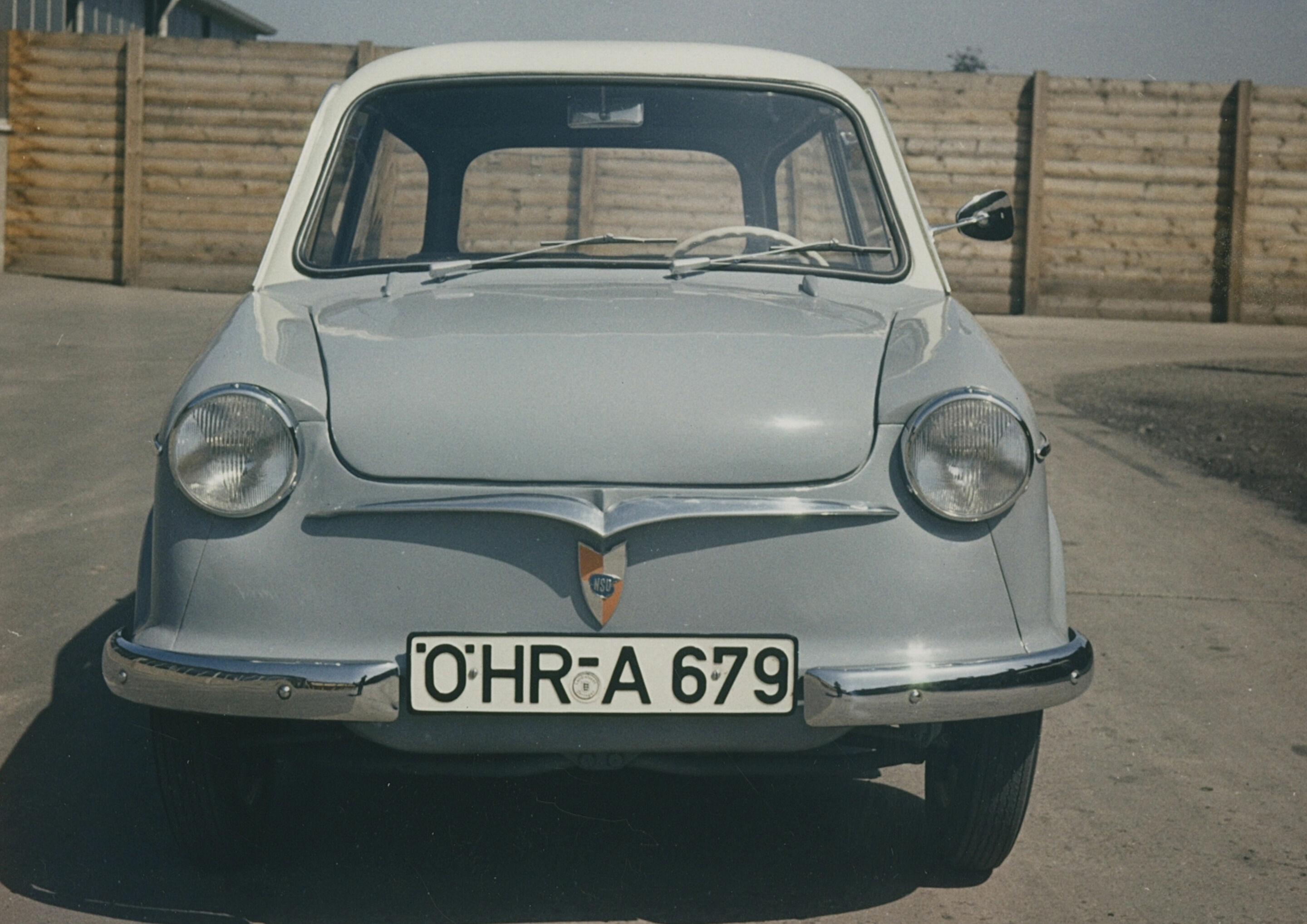 In the summer of 1957, the Neckarsulm-based company launched the NSU Prinz, which was still internally called the “NSU Lido” in pre-series (shown here). - In the summer of 1957, the Neckarsulm-based company launched the NSU Prinz, which was still internally...