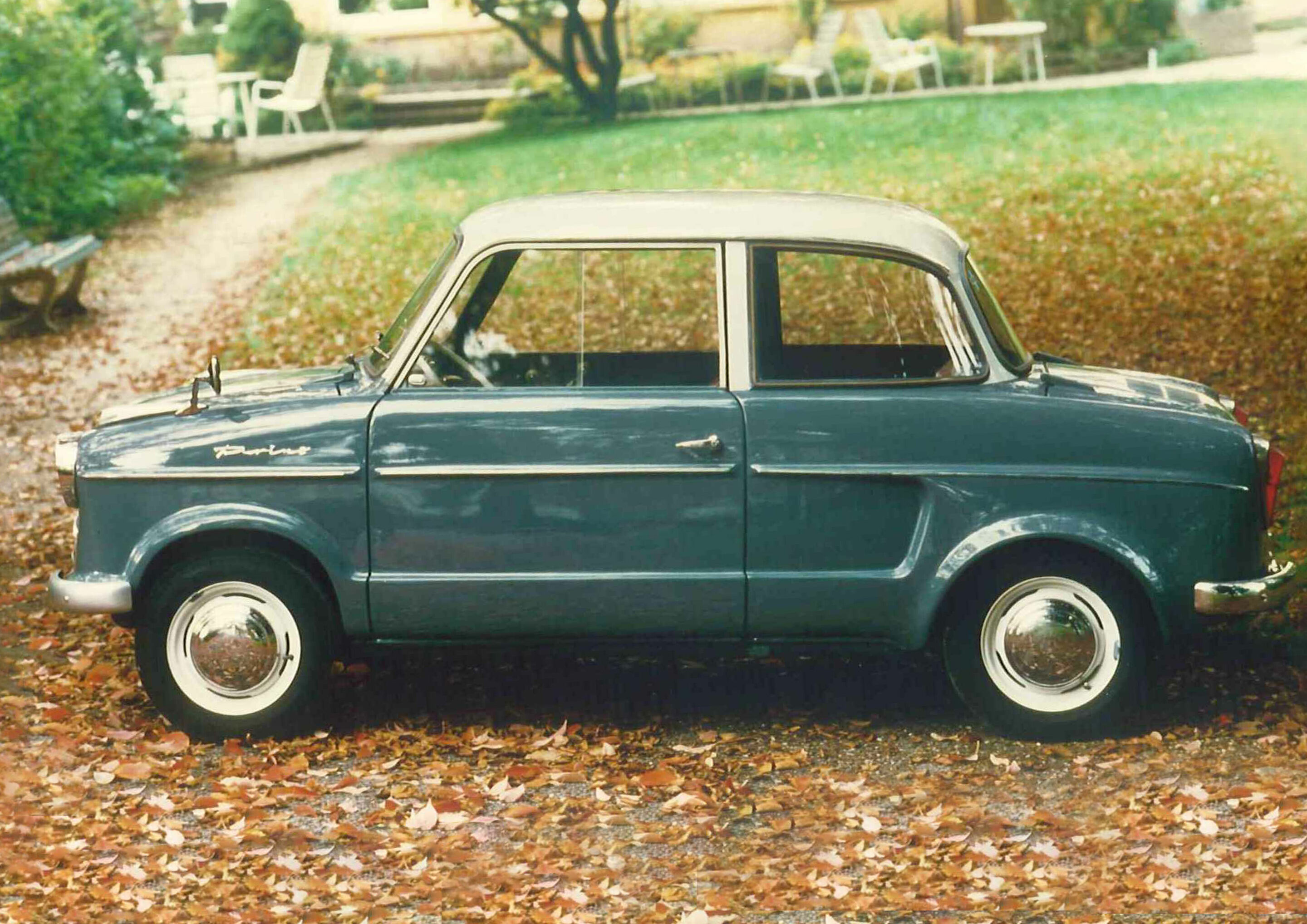 The NSU Prinz I-II in a blue/white color combination (1958) - The NSU Prinz I-II in a blue/white color combination (1958)