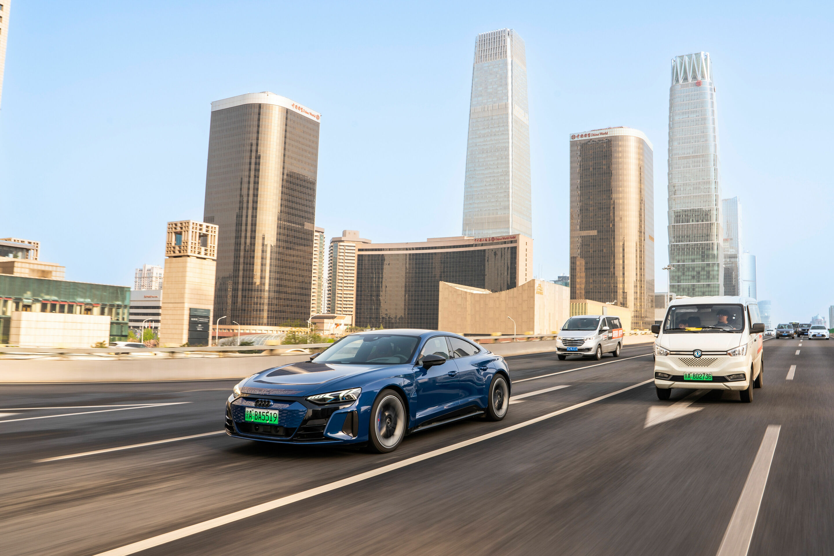 Audi RS e-tron GT - Audi RS e-tron GT auf den Straßen von Peking