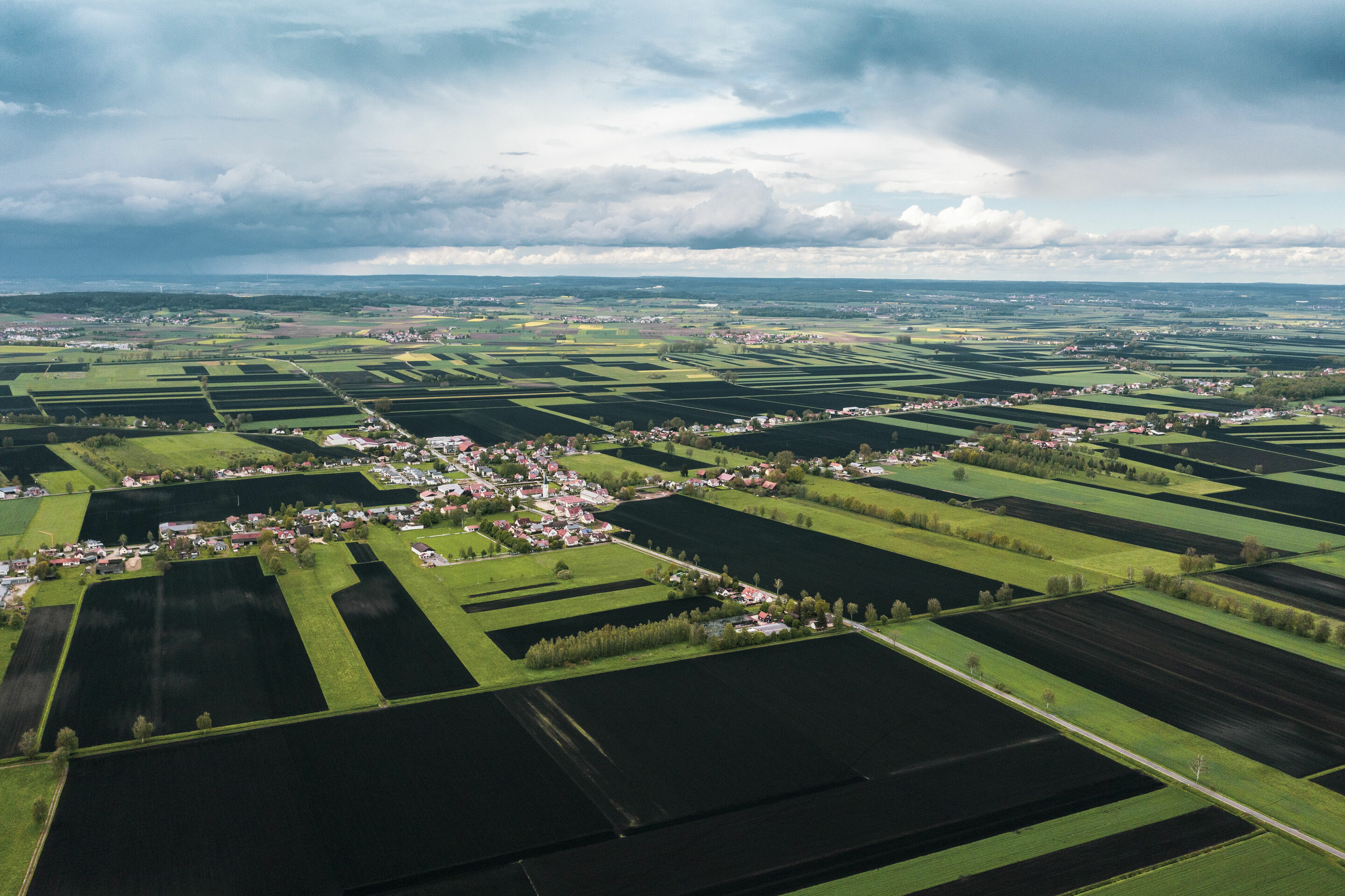 Peatland protection through climate certificates - The feasibility study CO2-regio, funded by the Audi Environmental Foundation, investigated how measures for rewetting in Bavaria’s largest fen, the Donaumoos, could be reconciled with the needs of local...