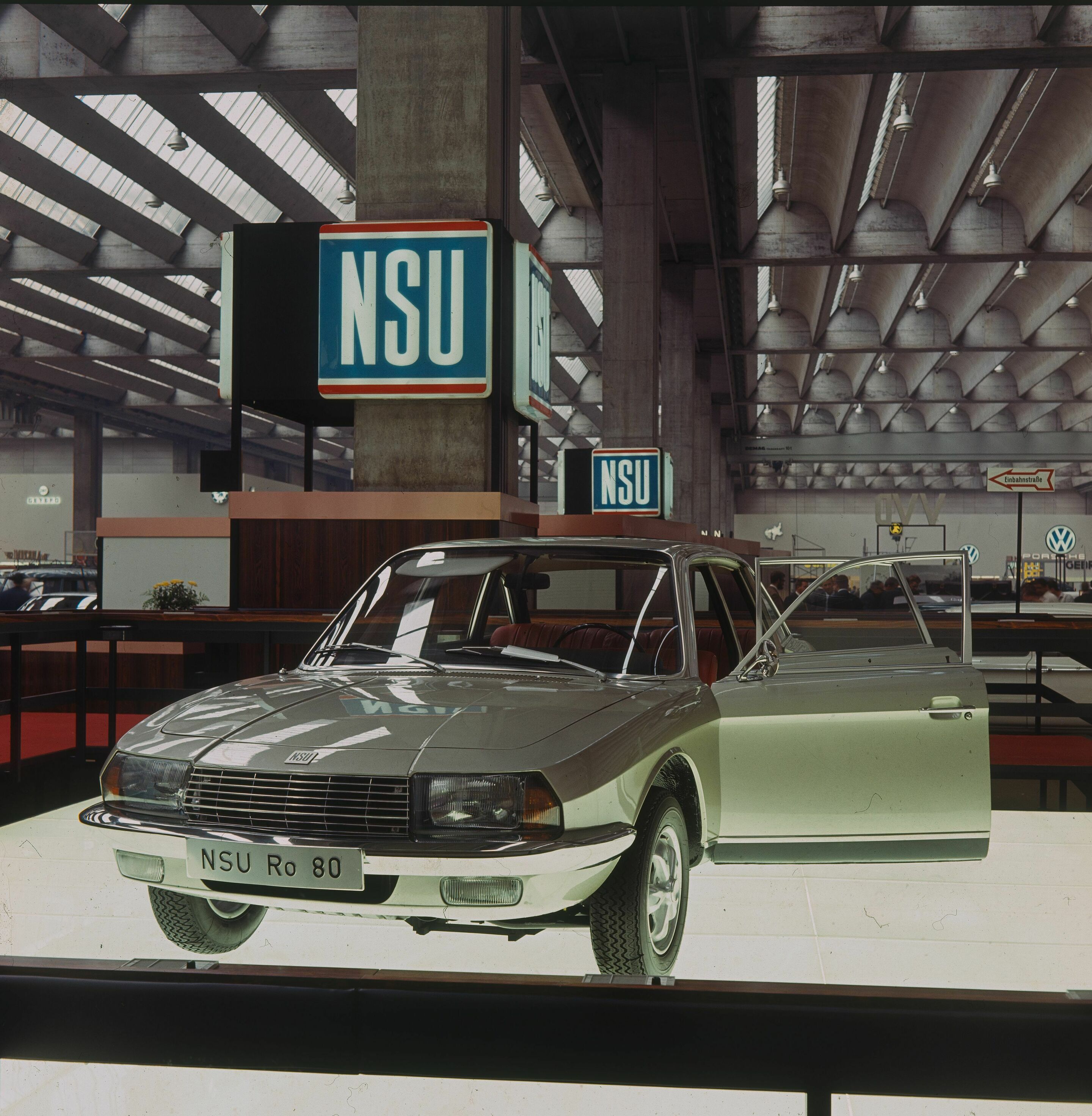 Der NSU Ro 80 - Der NSU Ro 80 bei seiner Vorstellung auf der IAA 1967.