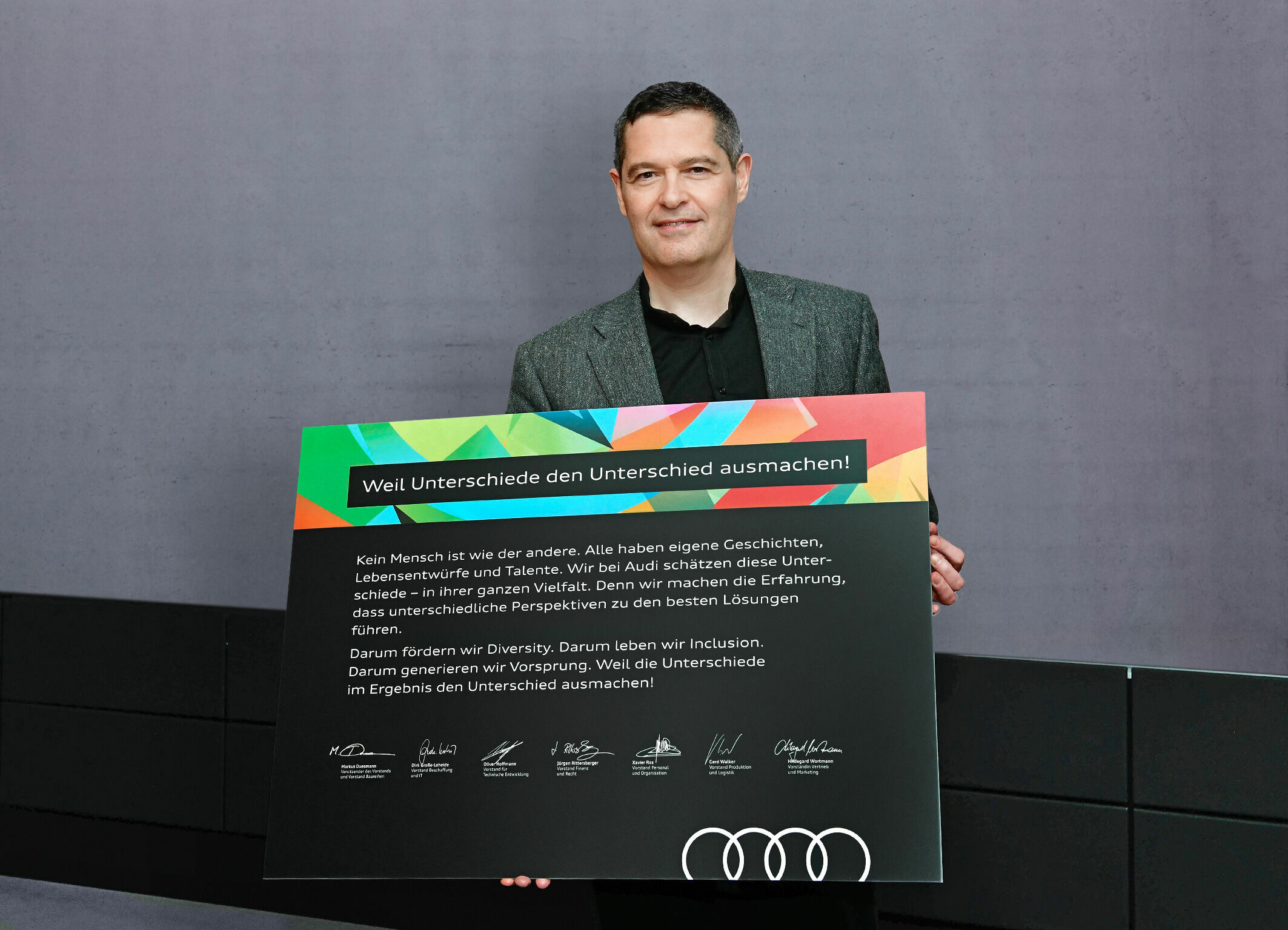 Audi steps up on diversity & inclusion - Xavier Ros, Member of the Board of Management for Human Resources, with the Diversity Manifesto which the entire Board of Management recently signed.