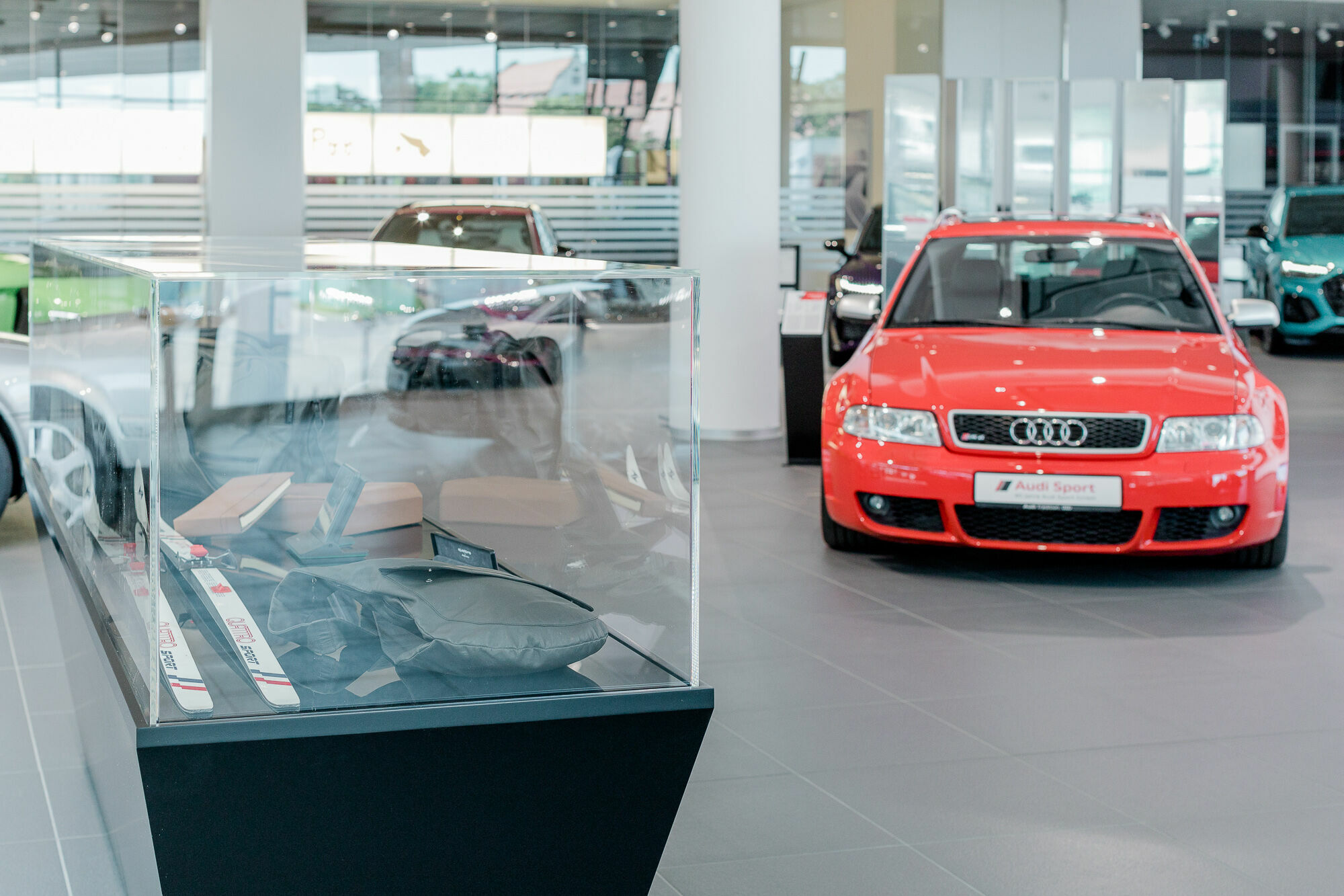 Neue Sonderausstellung zur Traditionsmarke NSU - Die Jubiläumsausstellung „40 Jahre Audi Sport GmbH – Fascination meets performance“ ist Teil der Sonderausstellung im Audi Forum Neckarsulm. Sie gibt einen Überblick über die Geschichte der Tochtergesellschaft...