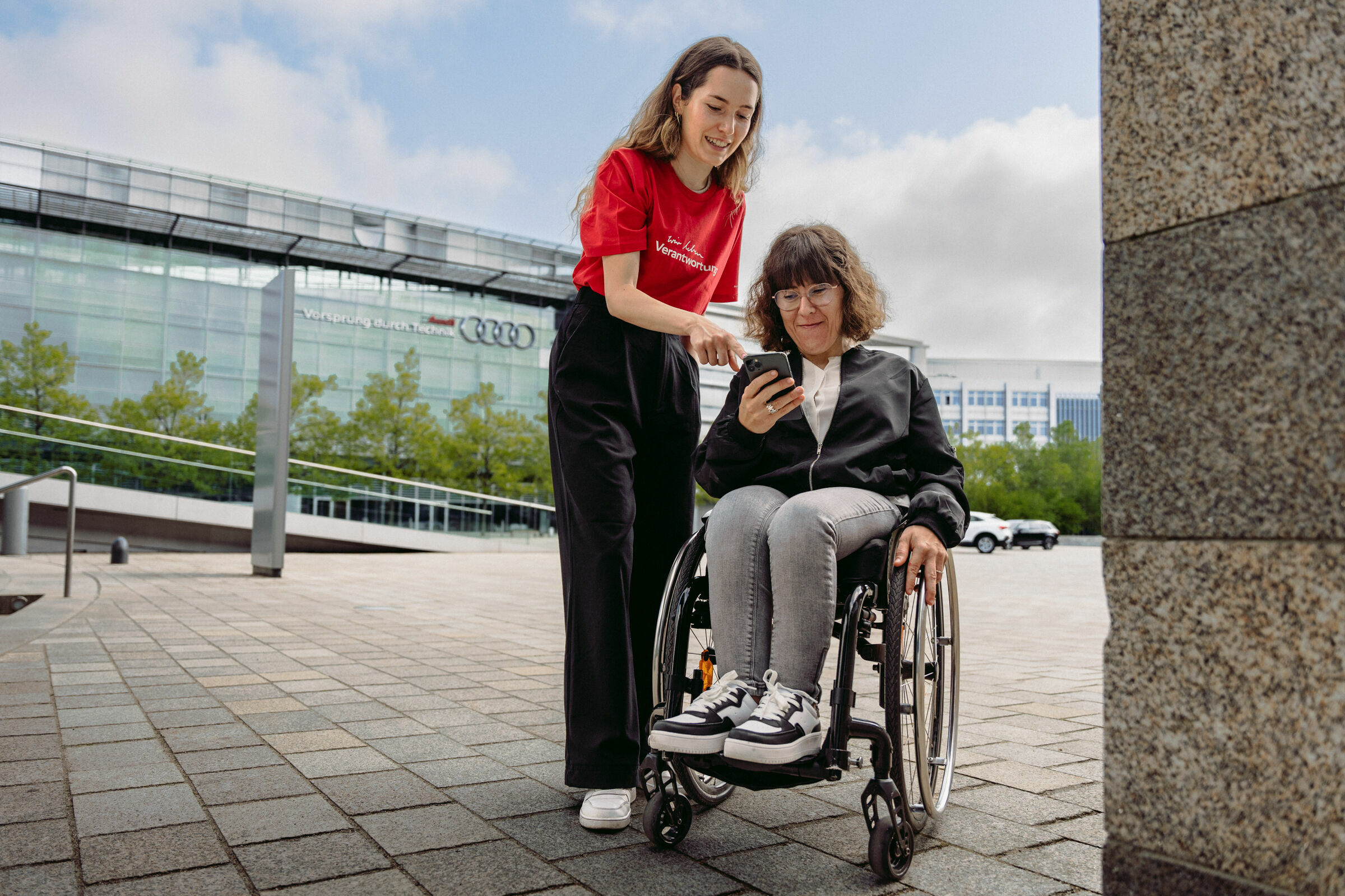 Audi Social Day - Wheelmap assists wheelchair users and others with mobility impairments in planning their day by showing which places and buildings are wheelchair accessible.