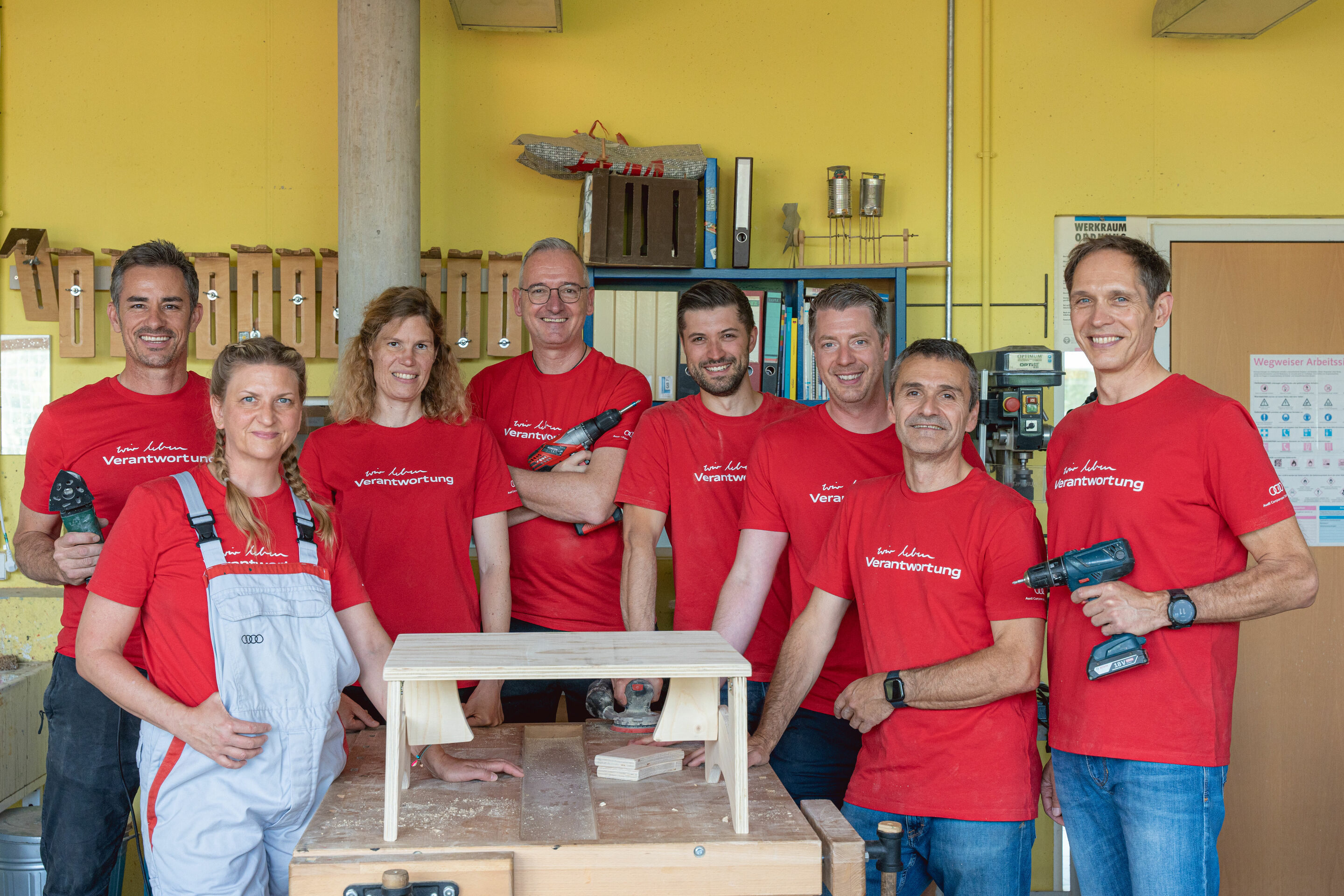 Audi Social Day - On June 24, 2023, Audi employees are teaming up with multiple organizations to champion social causes. Pictured: Project "Building folding tables for the Hollerstauden nursery", Ingolstadt, including Audi Board Member for Production...