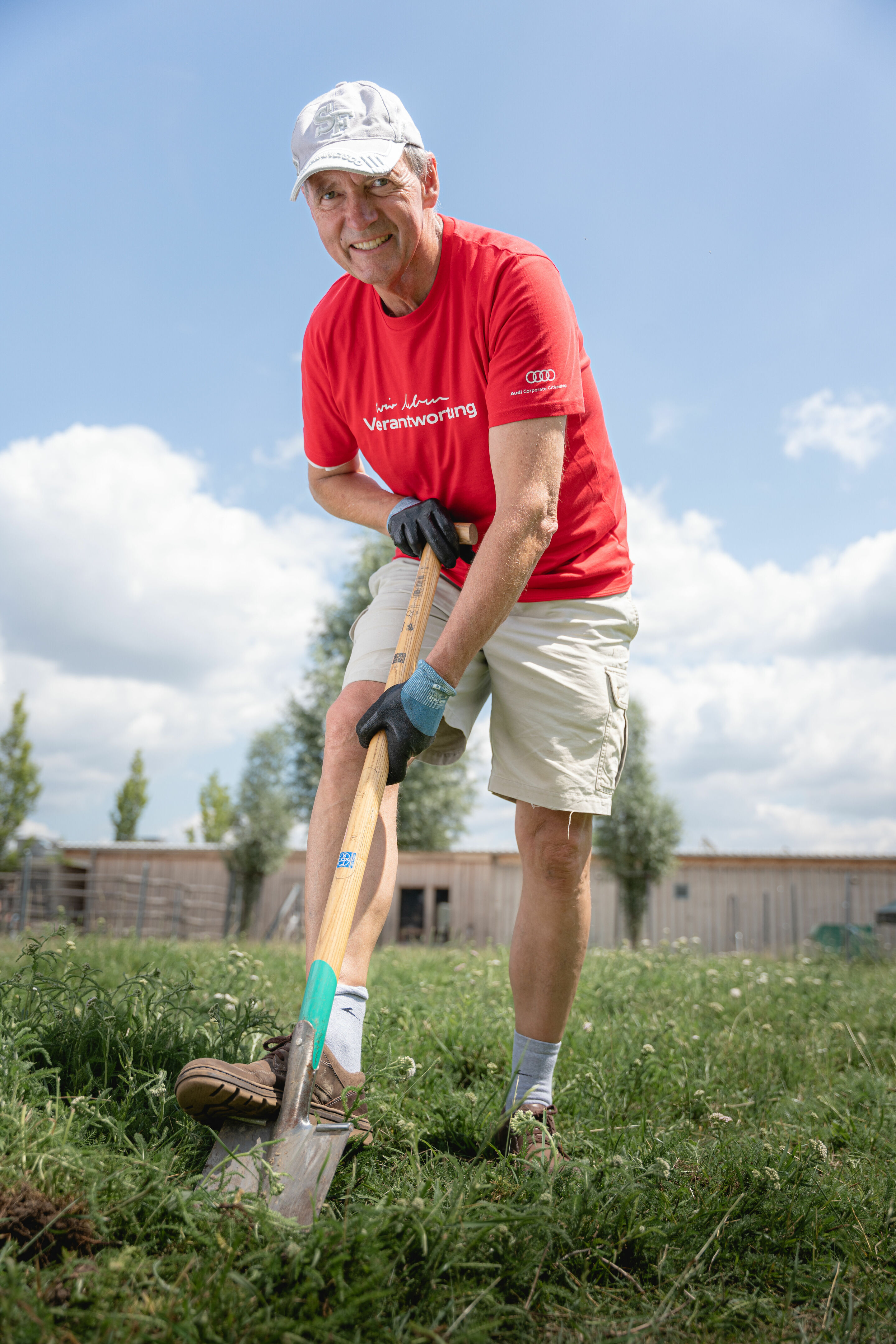 Audi Social Day - On June 24, 2023, Audi employees are teaming up with multiple organizations to champion social causes. Pictured: Project "Pallet Furniture & Alpaca Meadow" in the Hollerhaus Münchsmünster.