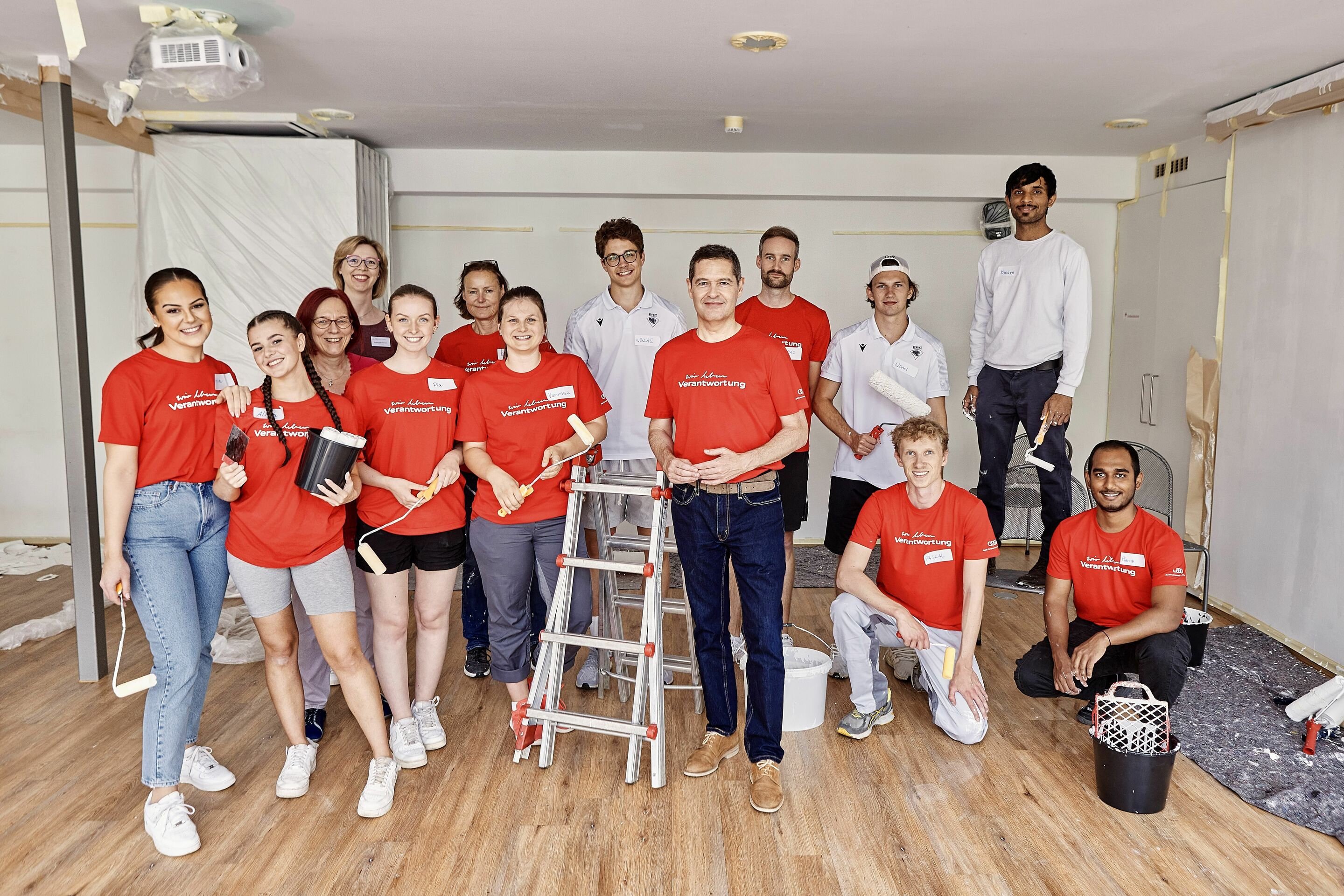 Audi Social Day - On June 24, 2023, Audi employees are teaming up with multiple organizations to champion social causes. Pictured: Project "Paint action for the Alzheimer's Society Ingolstadt", including representatives of ERCI Ingolstadt and Audi Board...