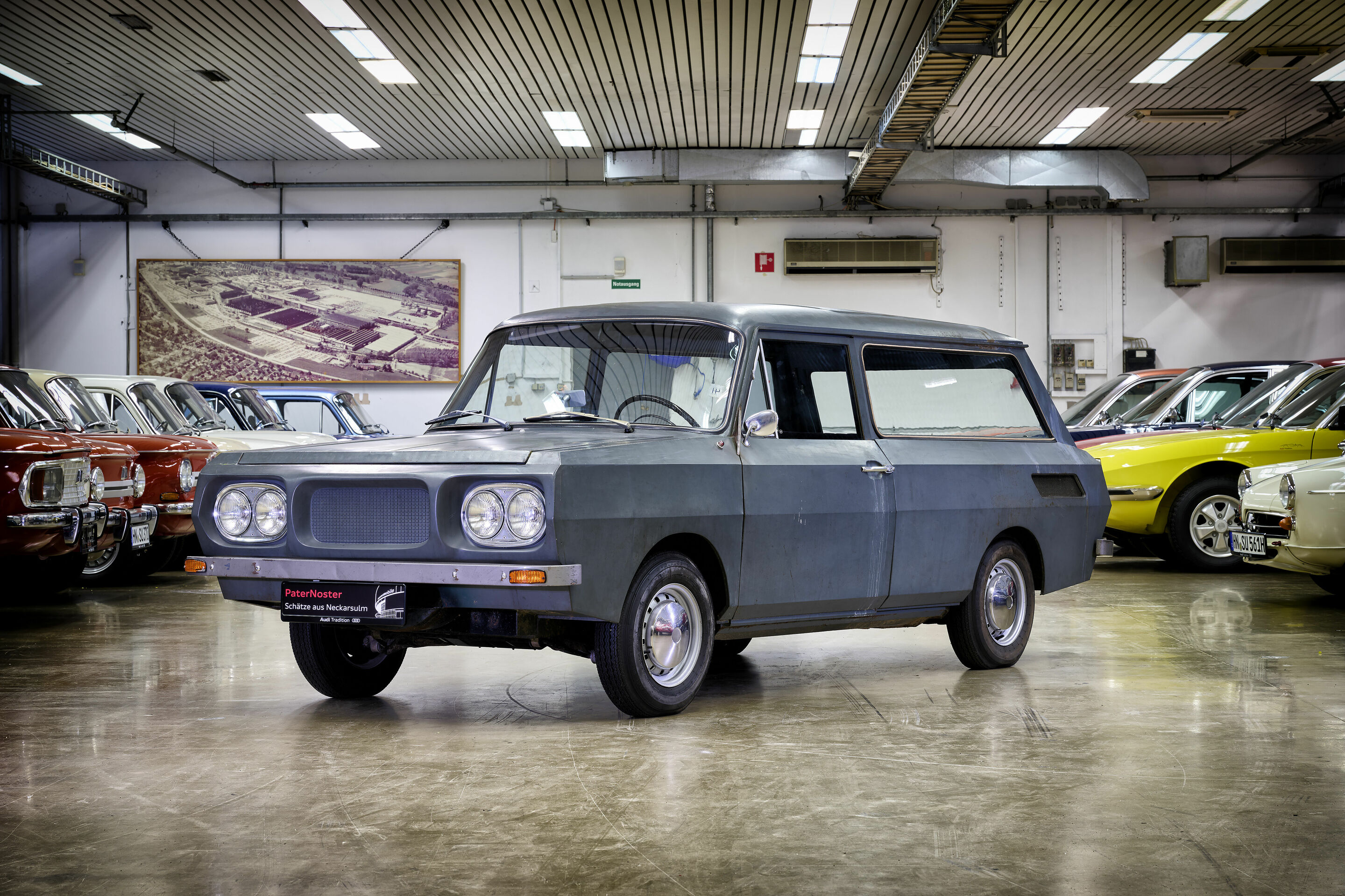 Der NSU „Uruguay“ - So steht er heute in der historischen Fahrzeugsammlung der AUDI AG. Frontansicht.