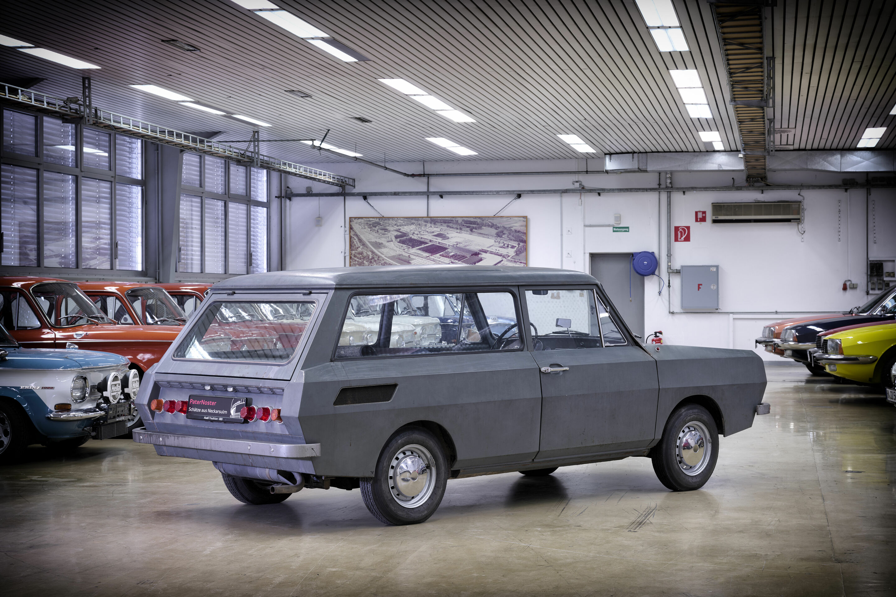 Der NSU „Uruguay“ - So steht er heute in der historischen Fahrzeugsammlung der AUDI AG. Heckansicht.