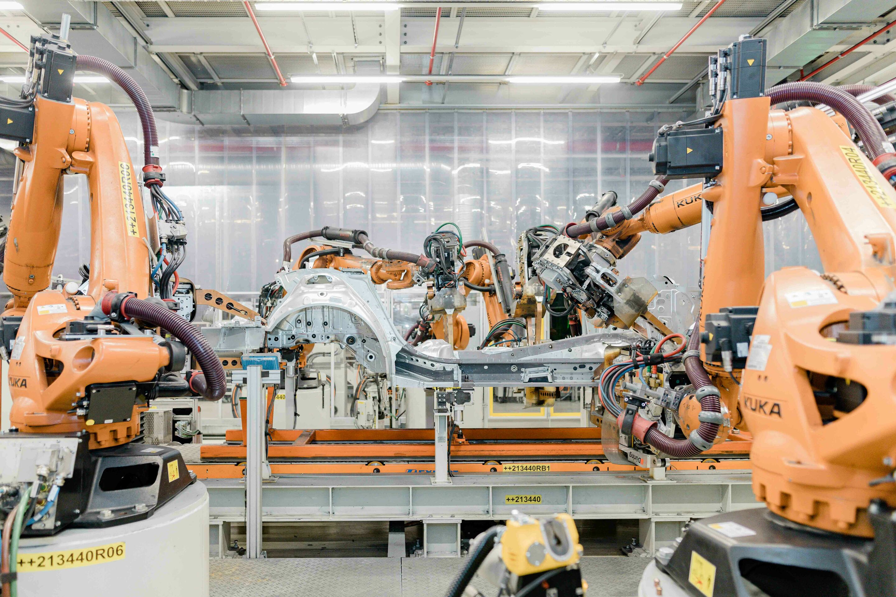 Audi begins roll-out of artificial intelligence for quality control of spot welds - During resistance spot welding (WPS) in production at the Neckarsulm site, Audi uses artificial intelligence to analyze around 1.5 million spot welds from 300 vehicles...
