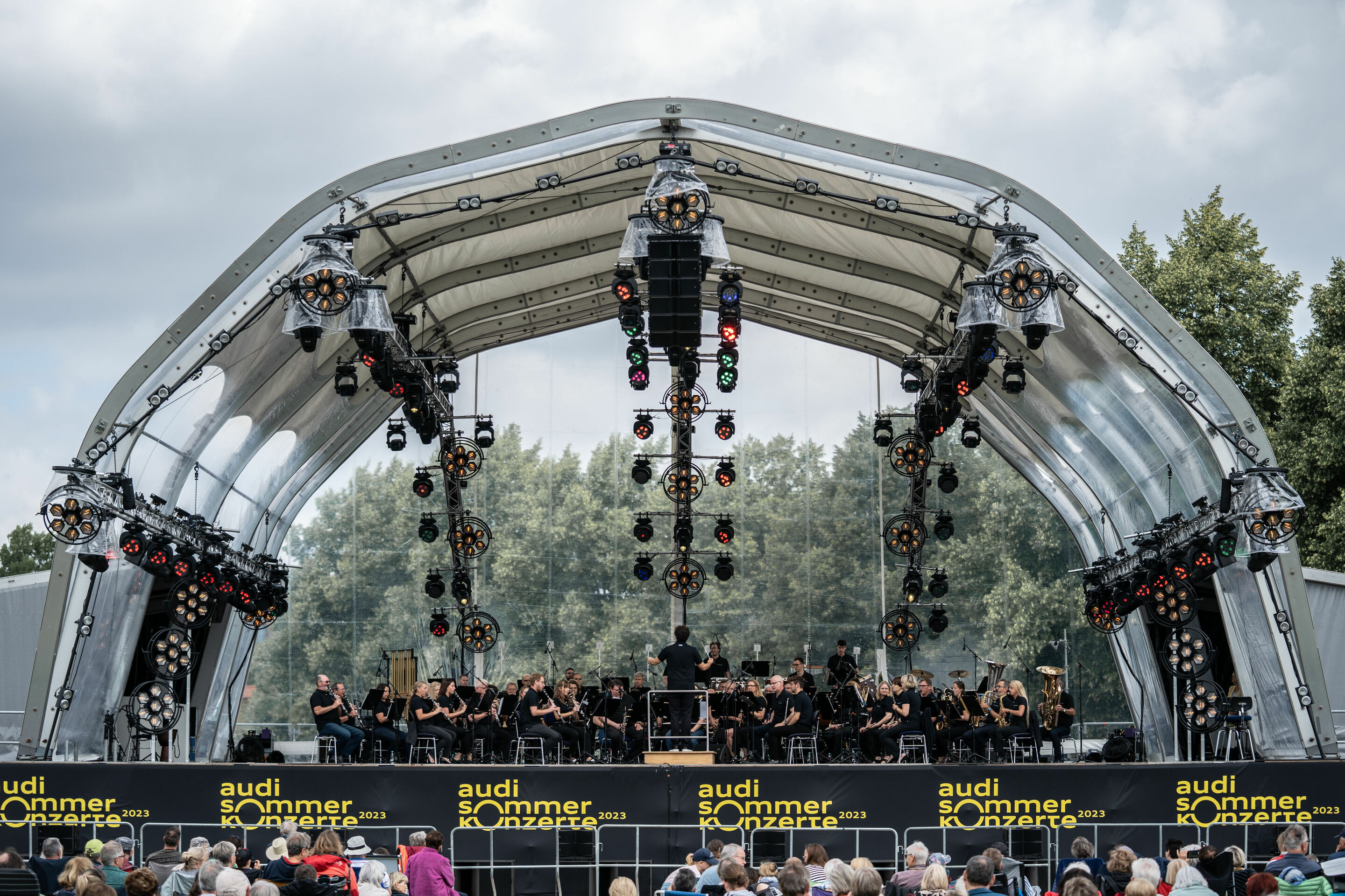 Audi Sommerkonzerte 2023 - The Audi Bläserphilharmonie - From north to south