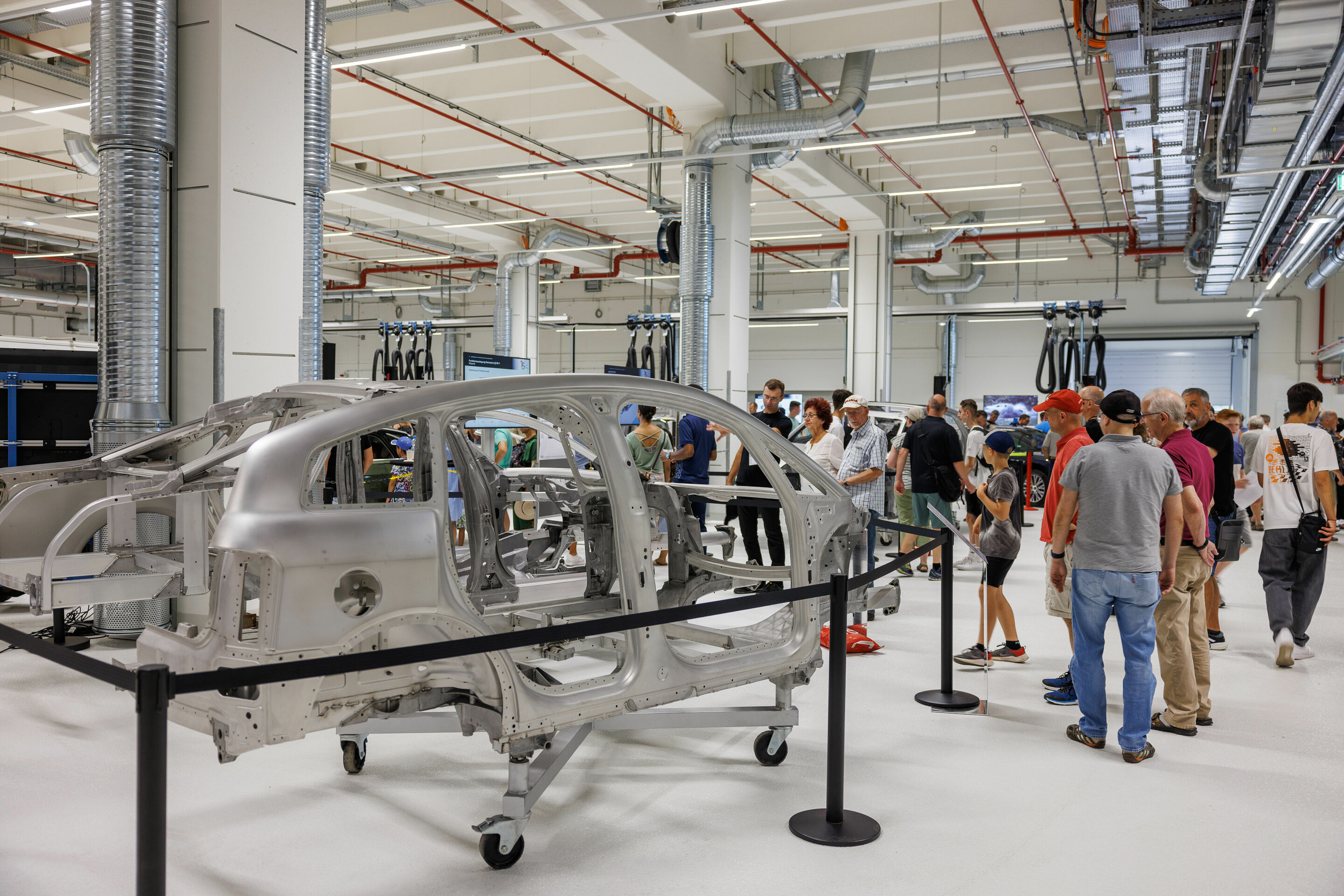 Familientag: Audi Neckarsulm feiert „150 Jahre Motor des Wandels“ - Am 8. Juli 2023 feierten rund 40.000 Menschen beim großen Audi Familientag am Standort Neckarsulm 150 Jahre Firmengeschichte. Im Werk Neckarsulm und in den Böllinger Höfen in Heilbronn...