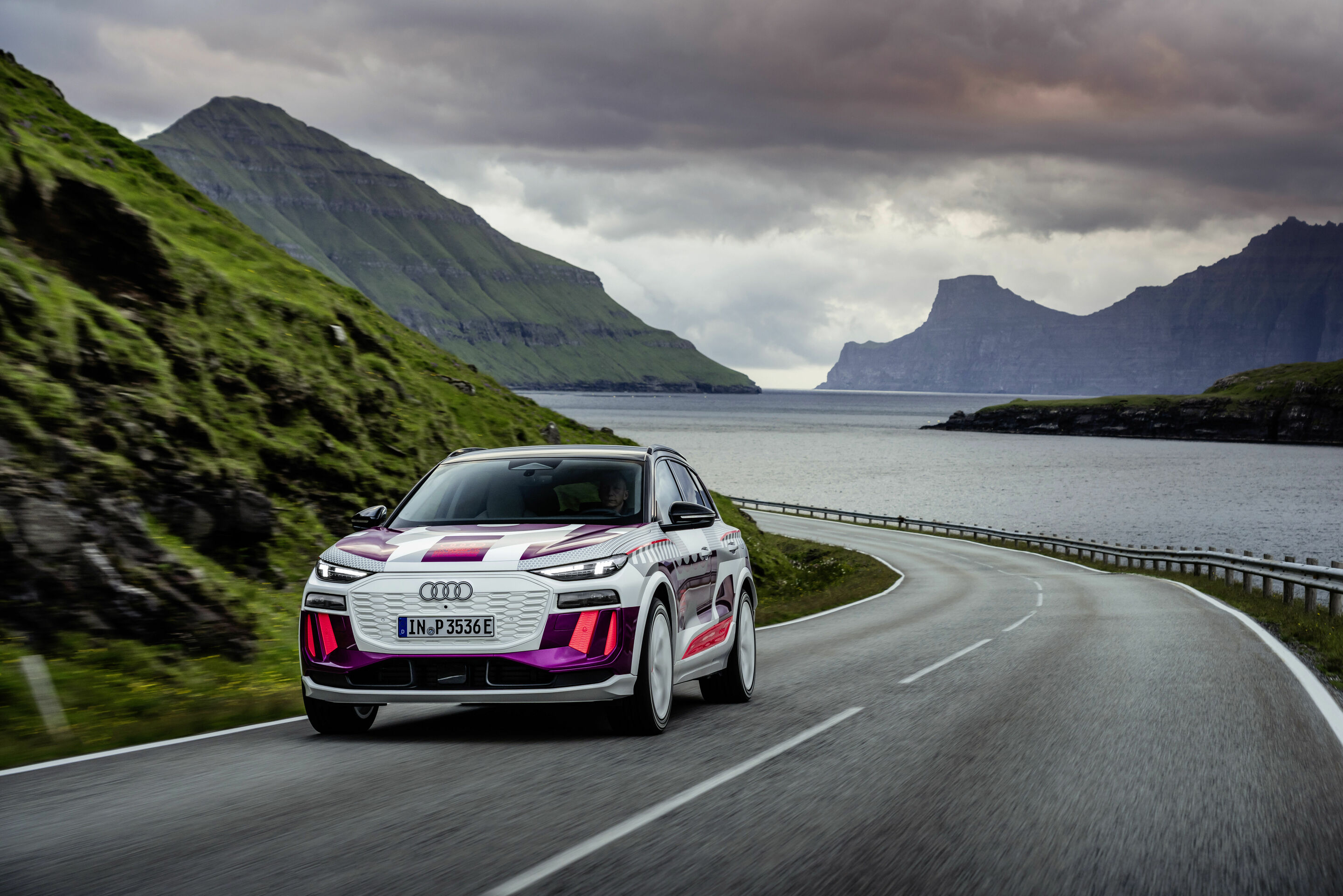 Audi Q6 e-tron Prototyp - Fahraufnahme