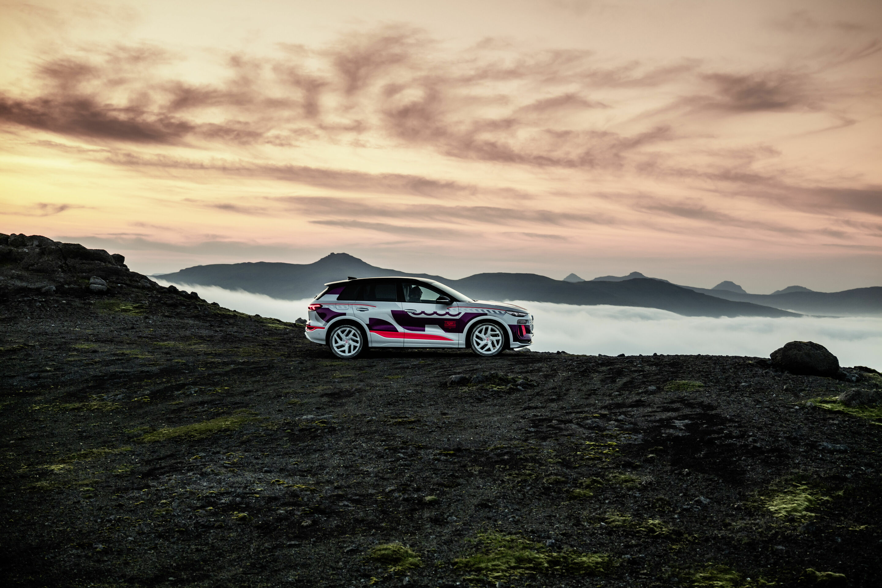 Audi Q6 e-tron Prototyp - Standaufnahme