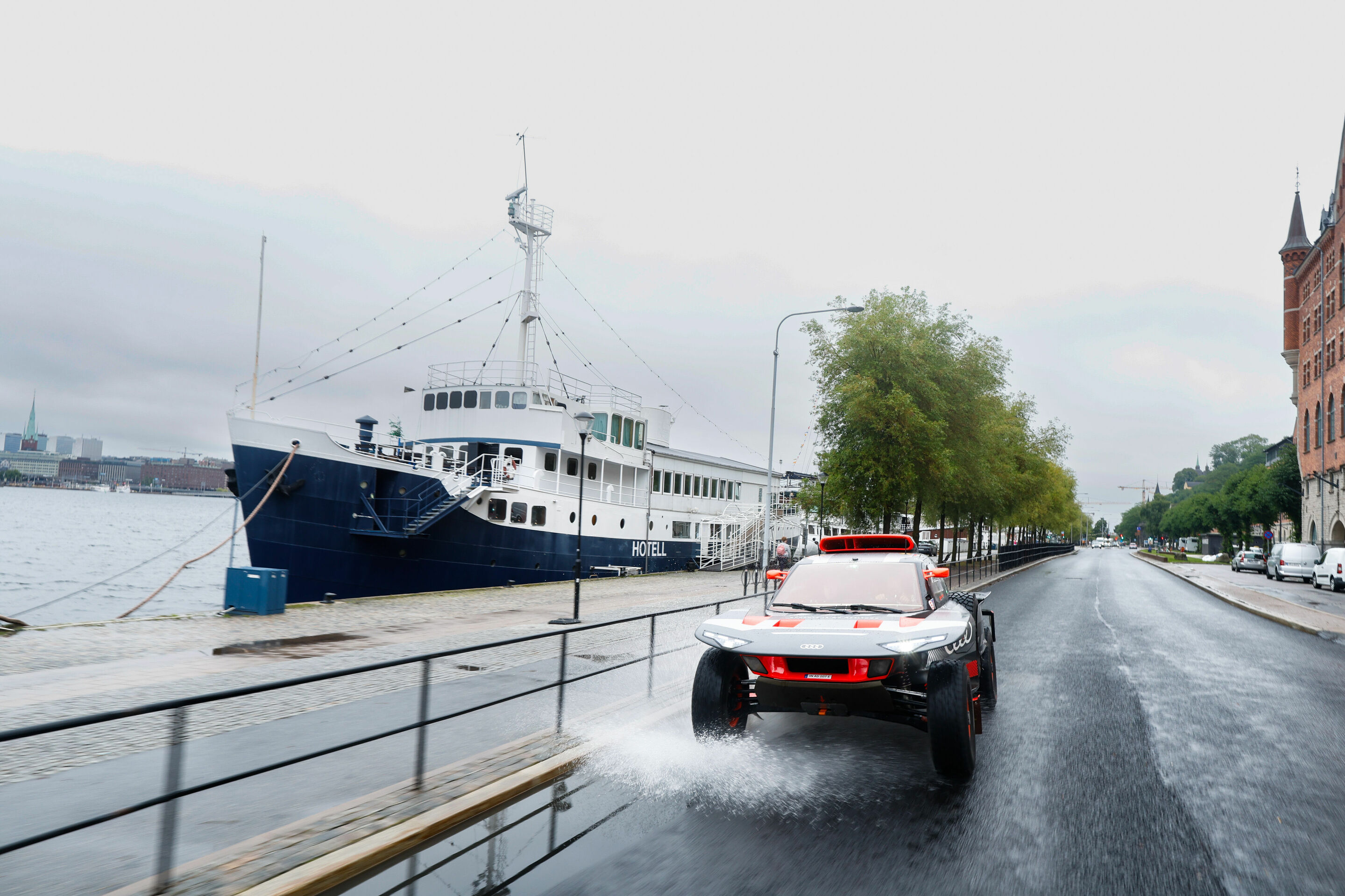 #DakarCityTour 2023: Stockholm - Audi RS Q e-tron (Team Audi Sport), Mattias Ekström/Emil Bergkvist