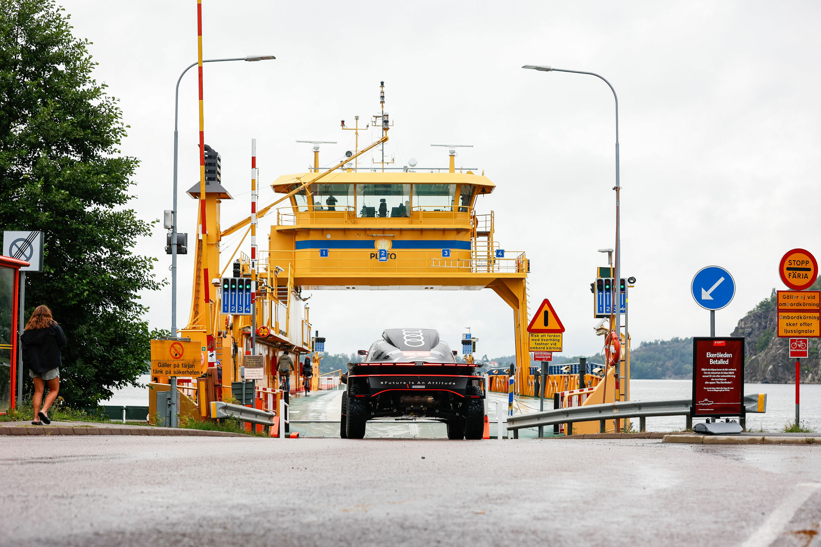 #DakarCityTour 2023: Stockholm - Audi RS Q e-tron (Team Audi Sport), Mattias Ekström/Emil Bergkvist