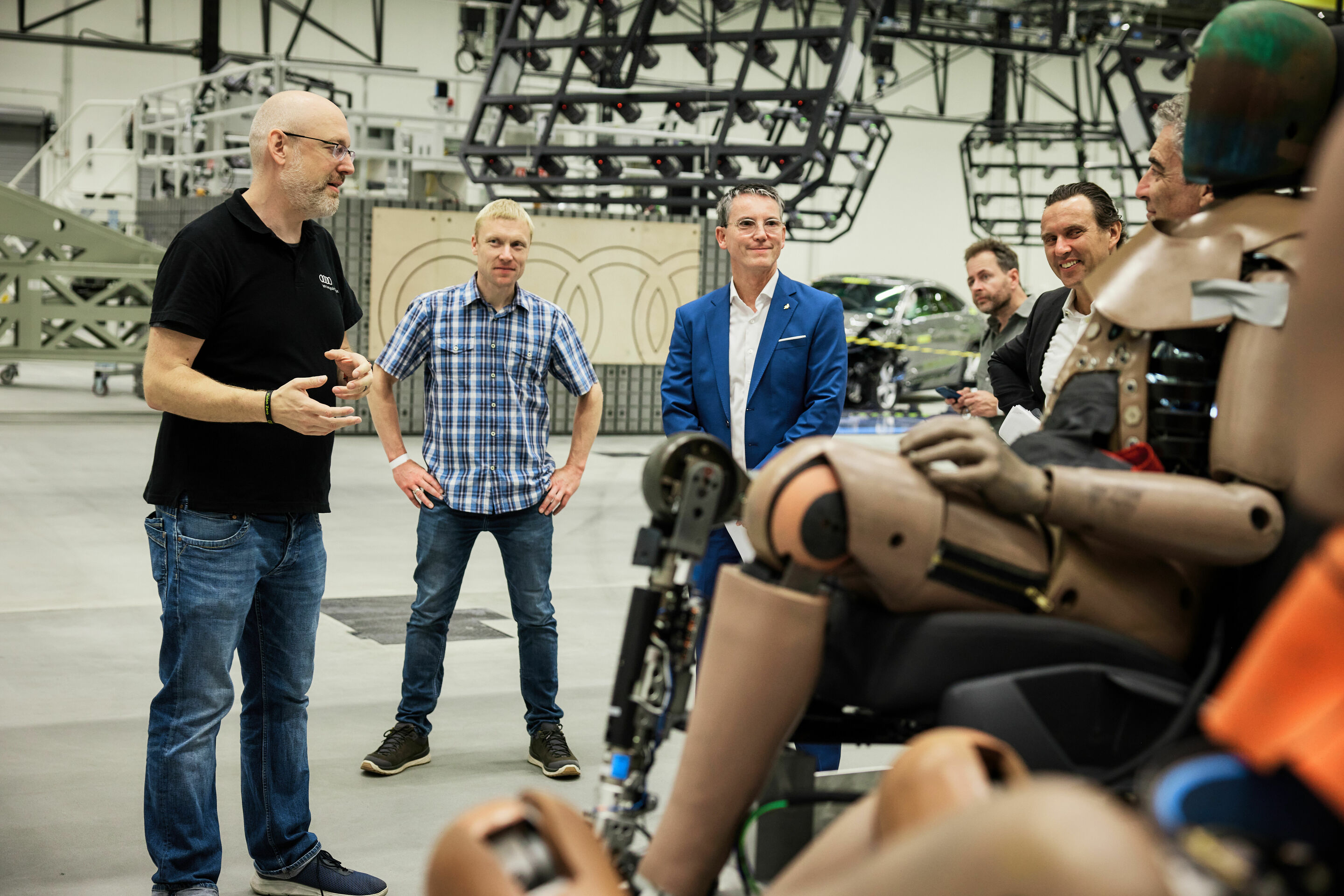 incampus opens in Ingolstadt: Ground for new ideas - Inside the new Vehicle Safety Center.