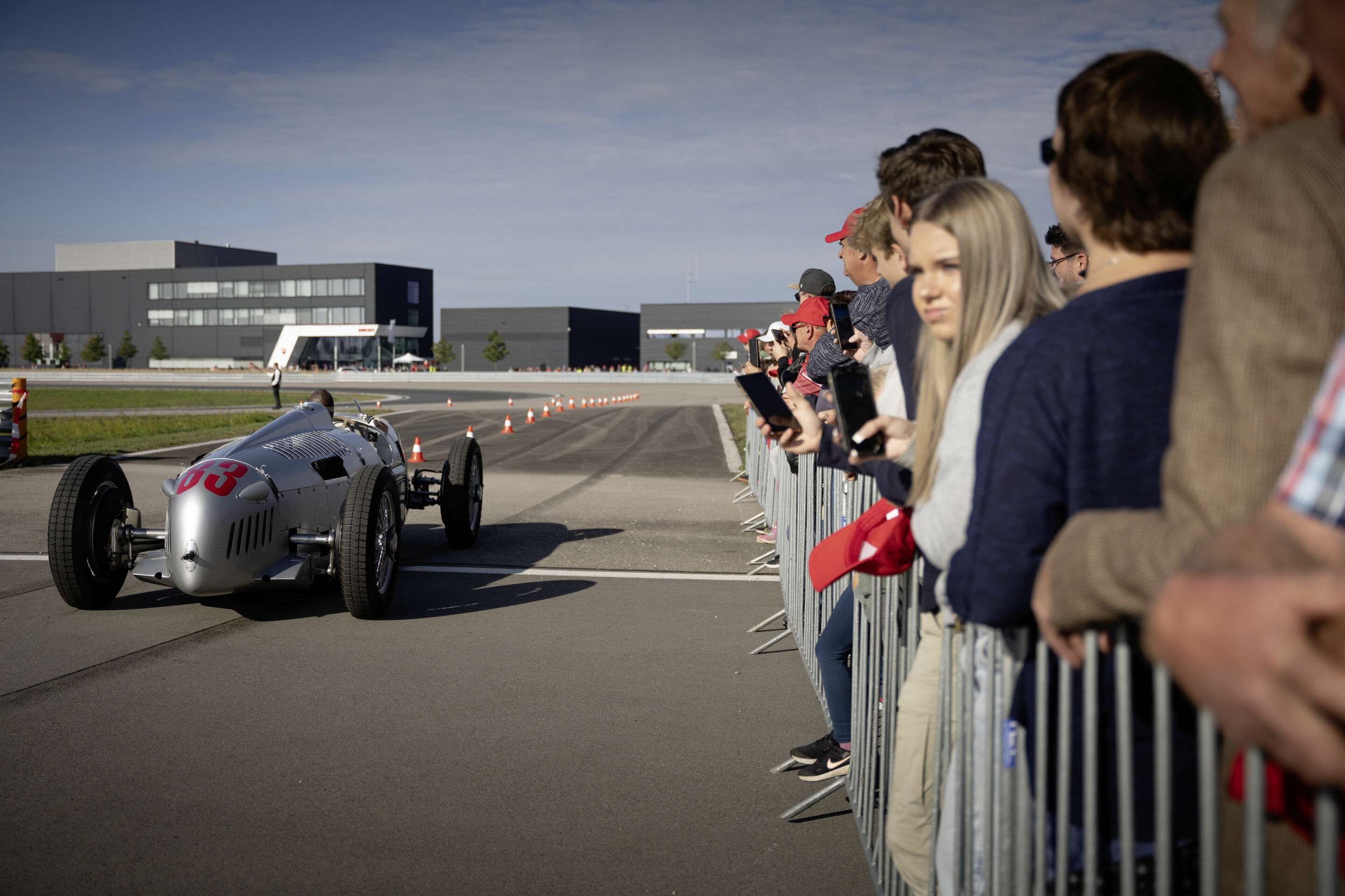 Audi feiert Familien-Festival - Audi Familien-Festival am 7. Oktober 2023 in Ingolstadt: Impressionen aus Audi Neuburg