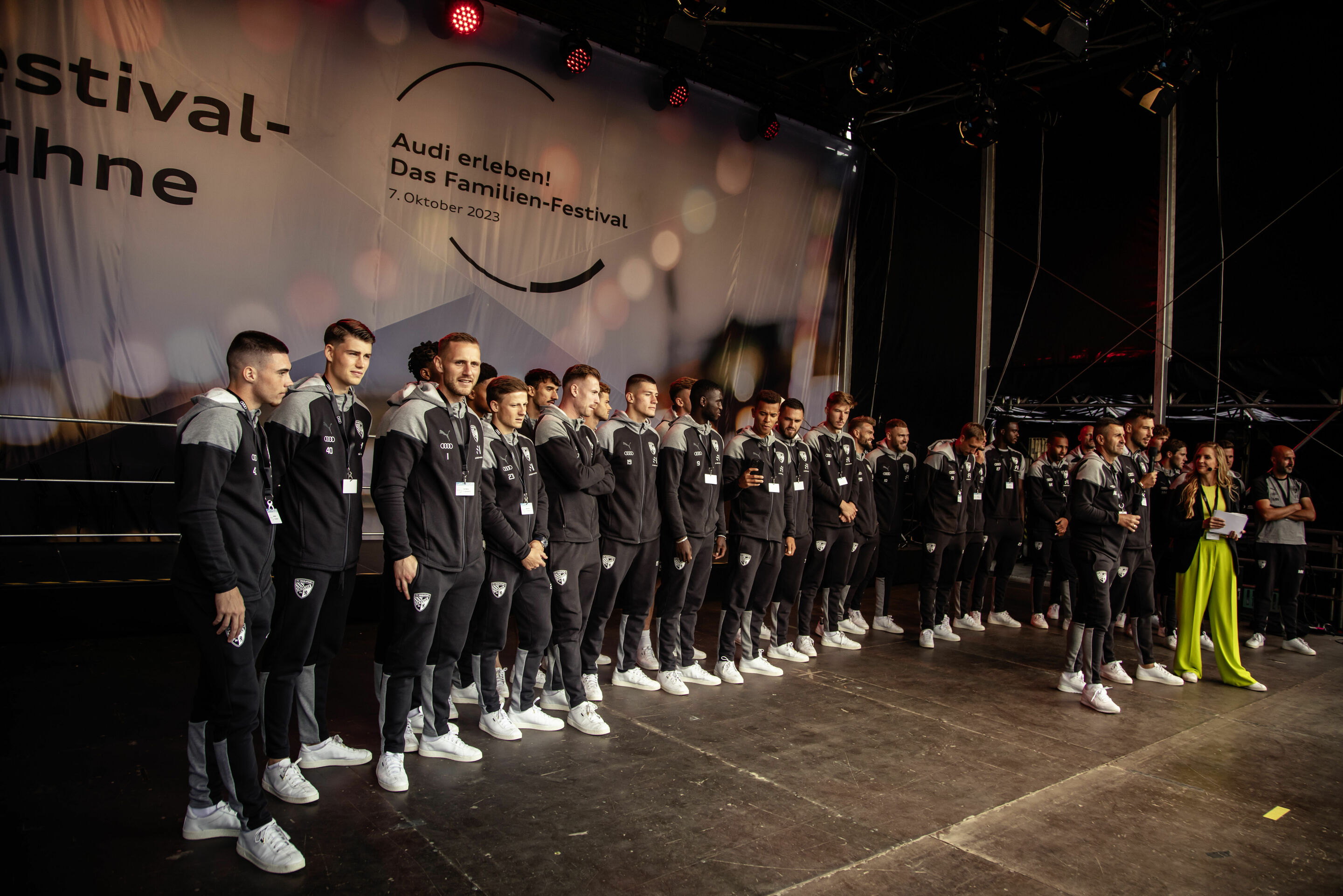 Audi celebrates Family Festival - Great atmosphere at the Audi Family Festival on October 7, 2023 in Ingolstadt: the players of FC Ingolstadt.