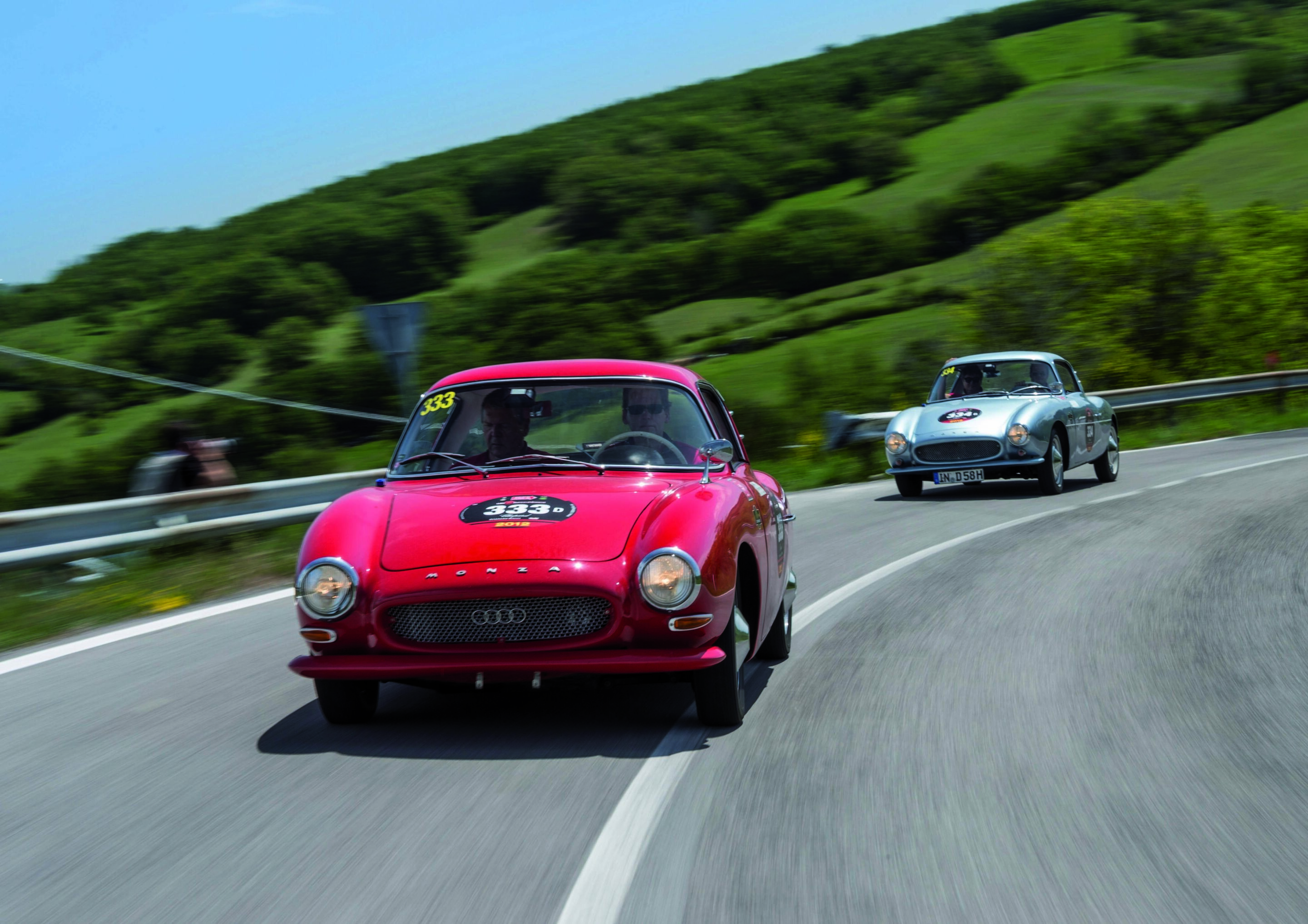 Audi Mille Miglia 2012 - DKW-Treff in der Toskana: Die beiden Monza auf traumhafter Überlandfahrt.