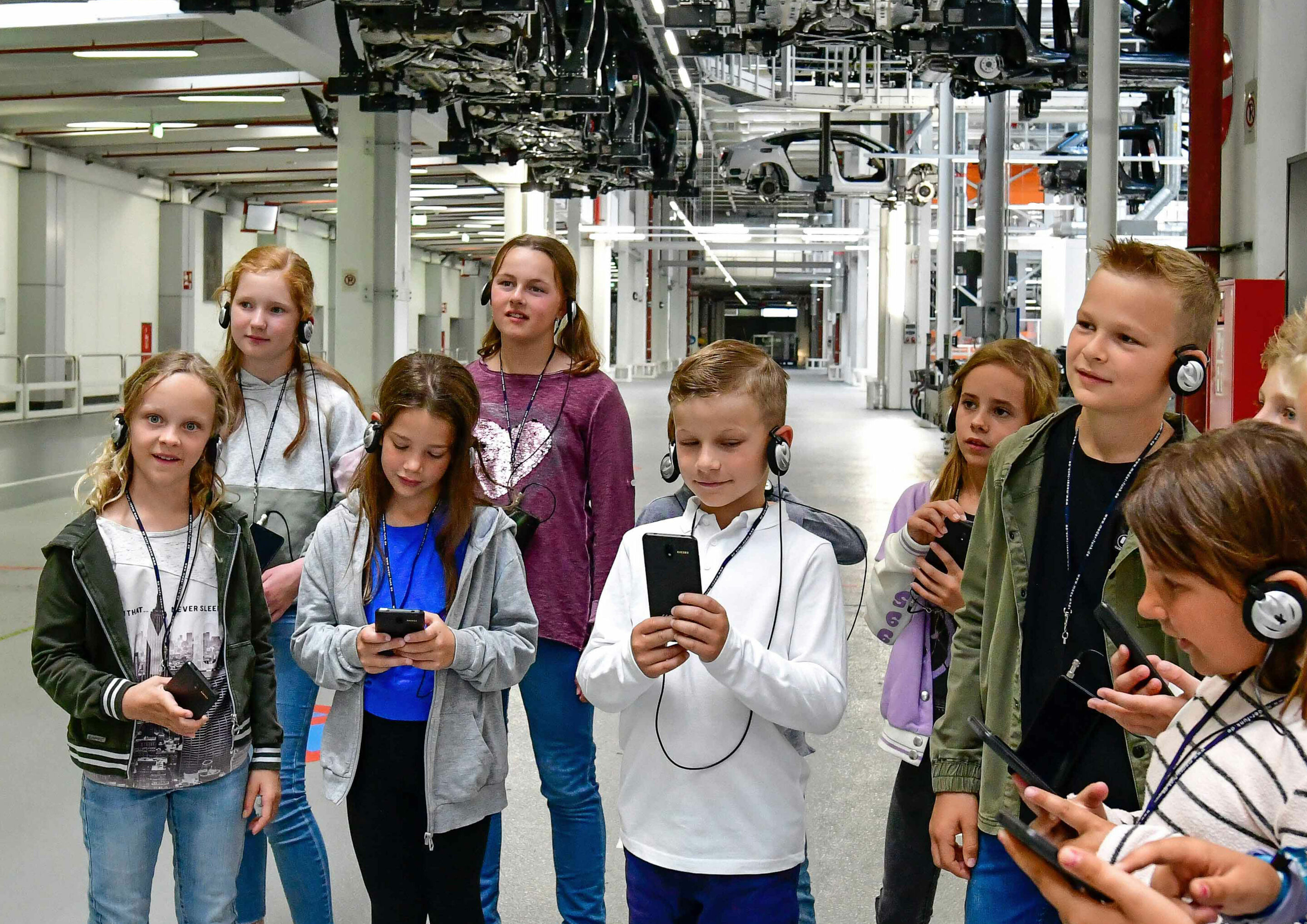 „Faszination Produktion“ für Schulklassen in Ingolstadt - Schulklassen erhalten bei der Führung „Faszination Produktion“ spannende Einblicke in die Produktion und in die Berufsfelder bei Audi.