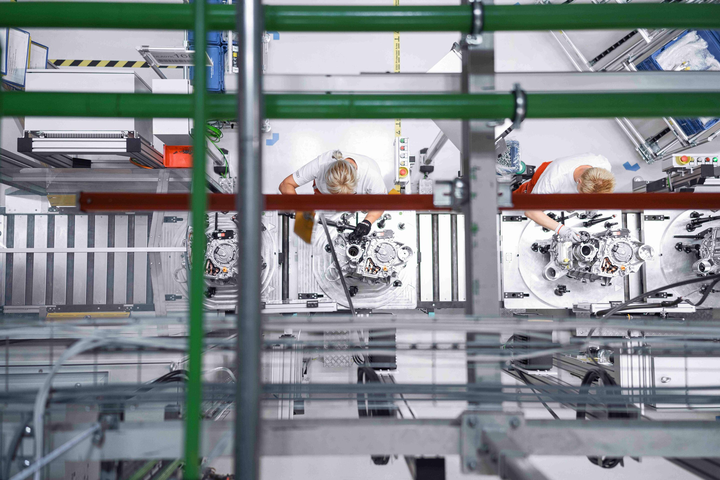 Cross-site Collaboration for the Audi Q6 e-tron - In Győr, Hungary, around 700 Audi employees manufacture electric motors for the Premium Platform Electric (PPE). Pictured: fastening of components