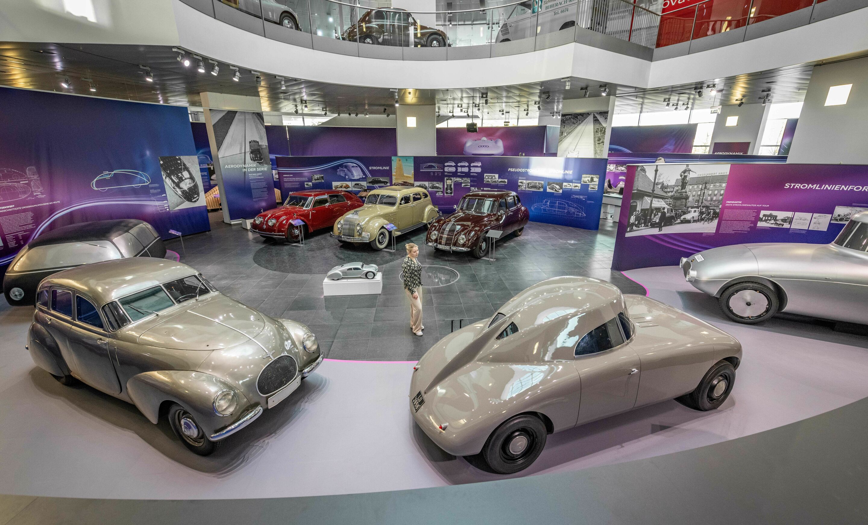 Things are going streamlined at the Audi museum mobile - From November 18, 2023, to June 9, 2024, Audi Tradition is taking all those interested in technology on a journey through the history of aerodynamics and showing the beginnings of aerodynamic concepts...