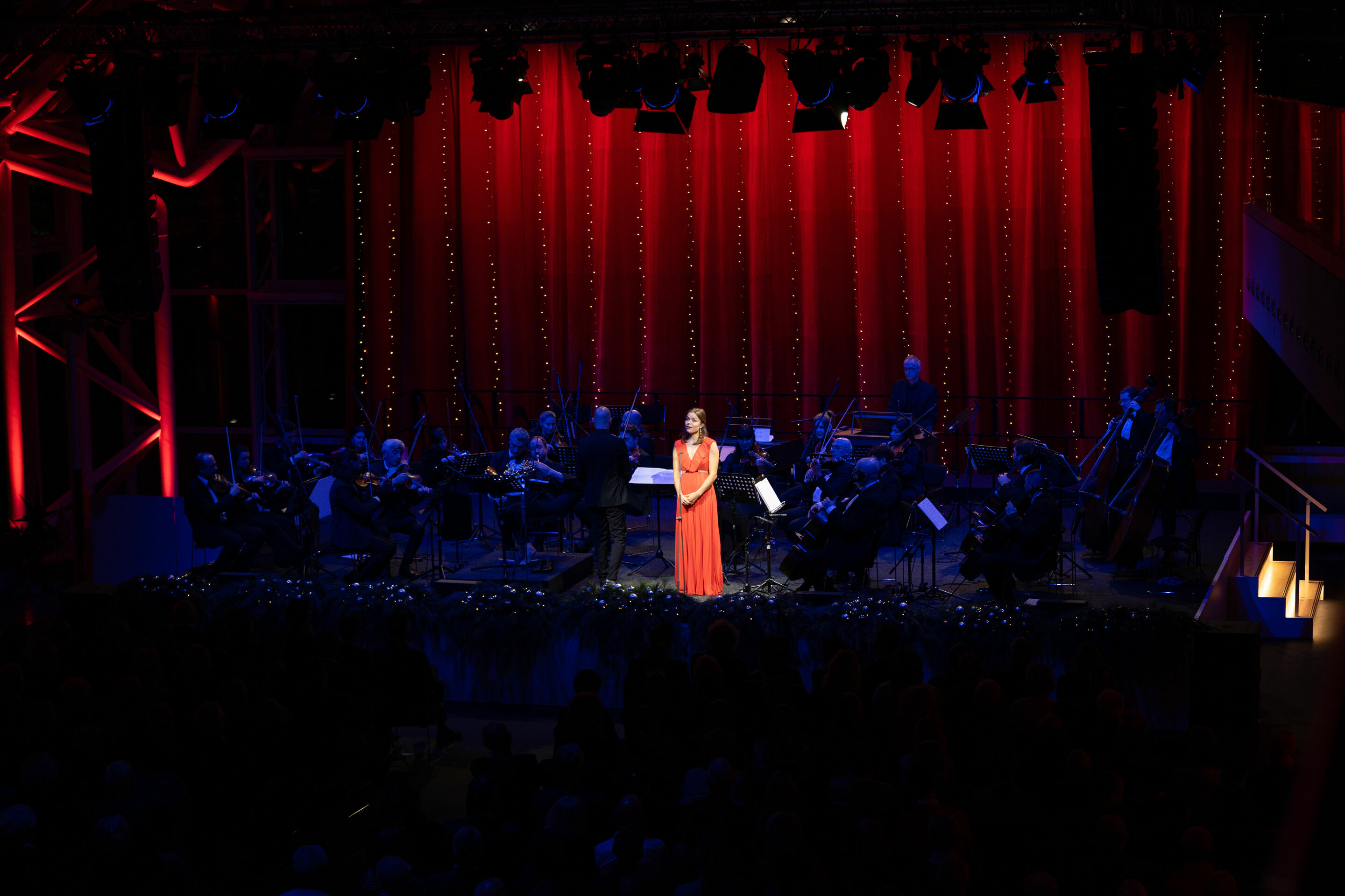 Audi Christmas Concert at December 15, 2023 - Theresa Pilsl, Georgisches Kammerorchester Ingolstadt