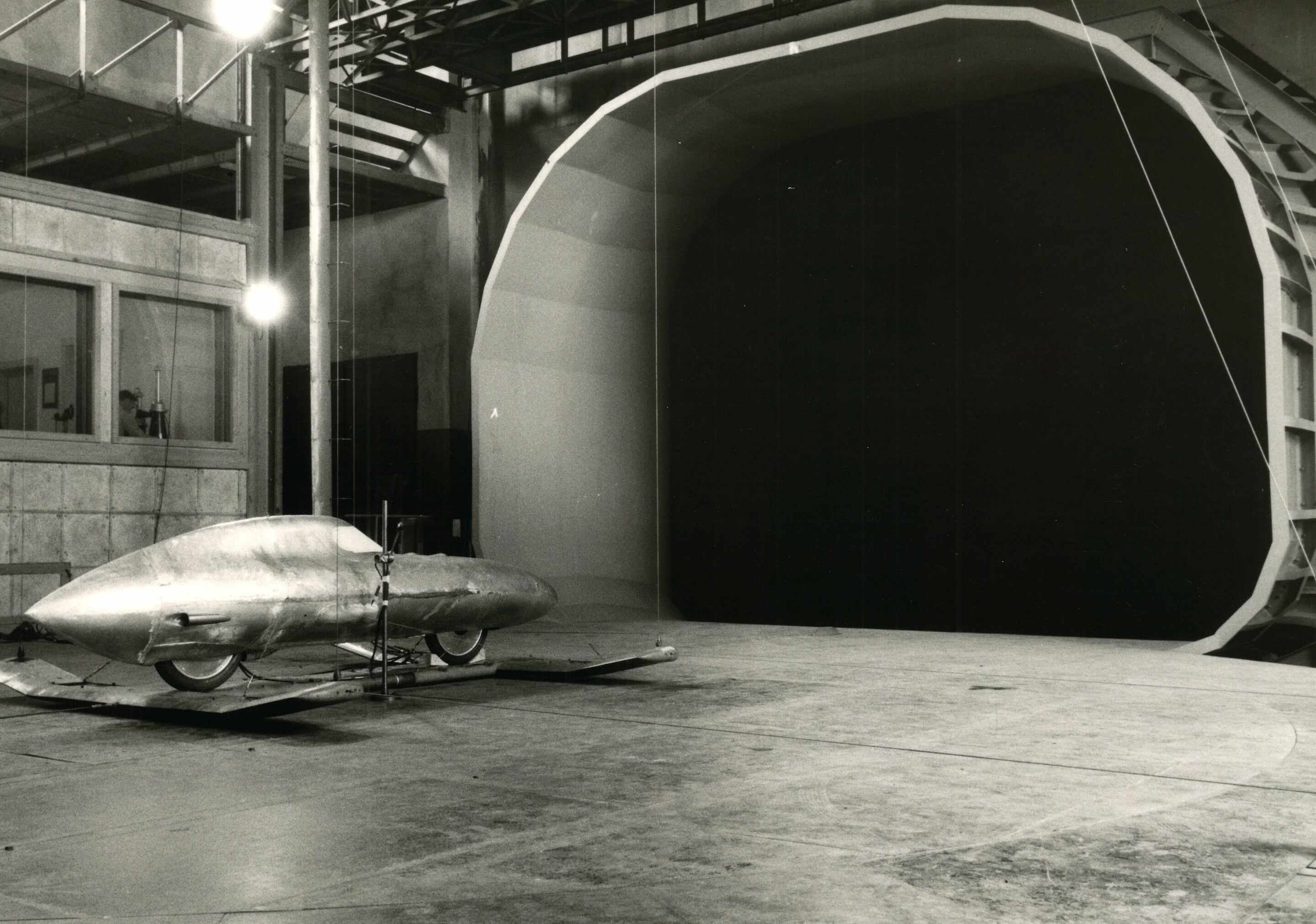 Record-breaking aerodynamics - A design by Gustav Adolf Baumm in the wind tunnel.