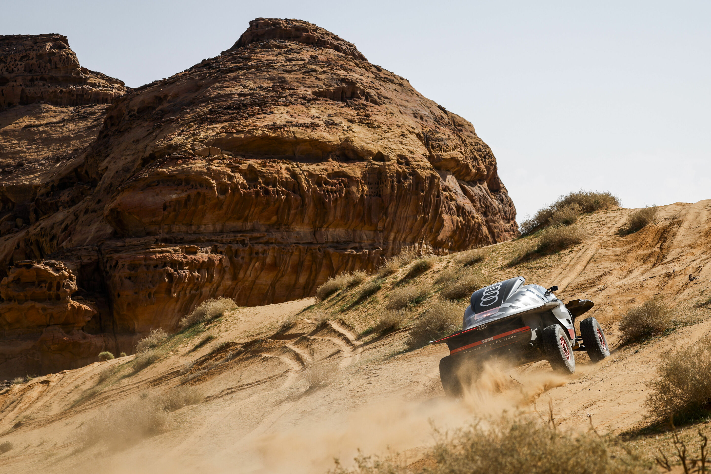 Dakar Rally 2024 - Audi RS Q e-tron #204 (Team Audi Sport), Carlos Sainz/Lucas Cruz