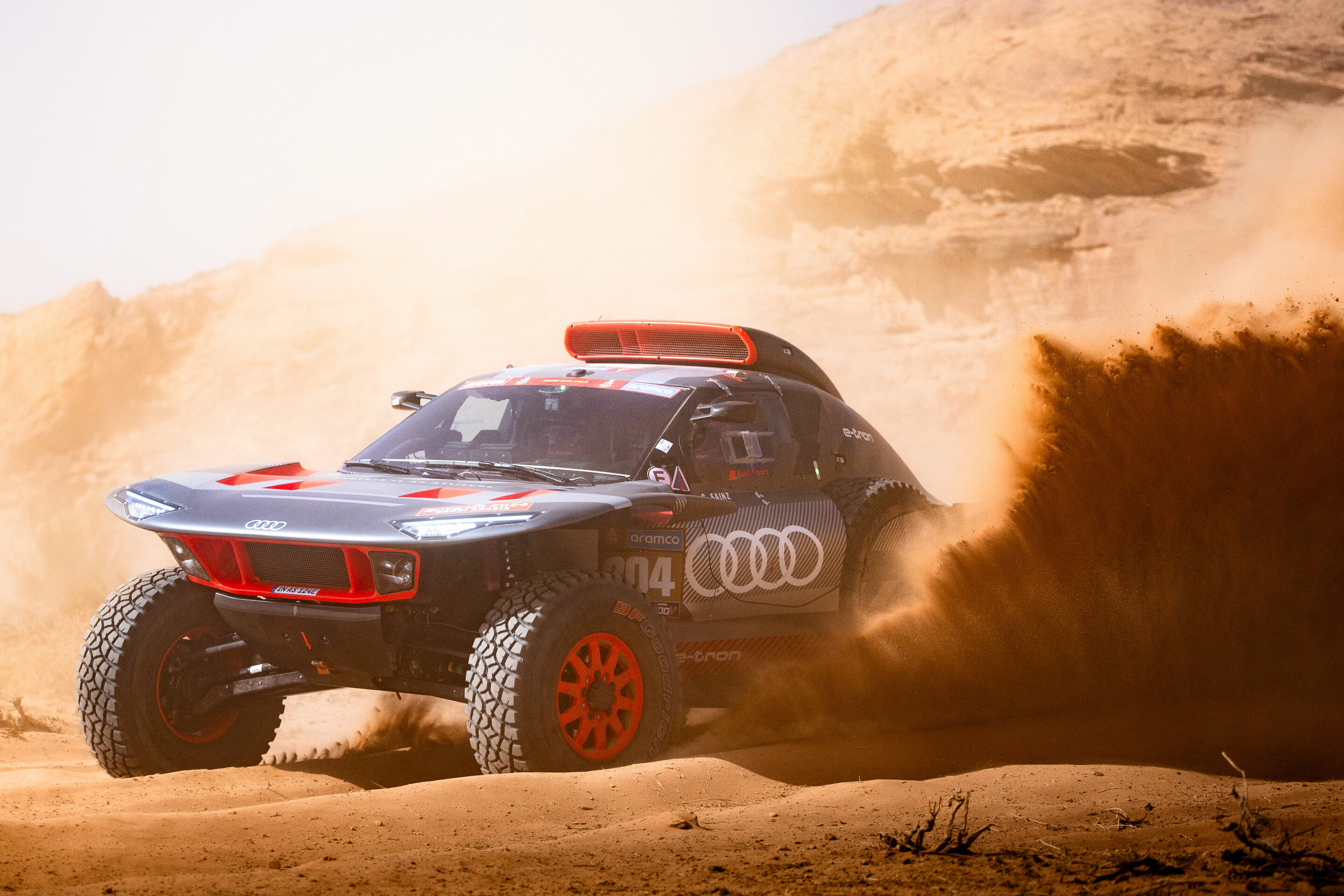 Dakar Rally 2024 - Audi RS Q e-tron #204 (Team Audi Sport), Carlos Sainz/Lucas Cruz