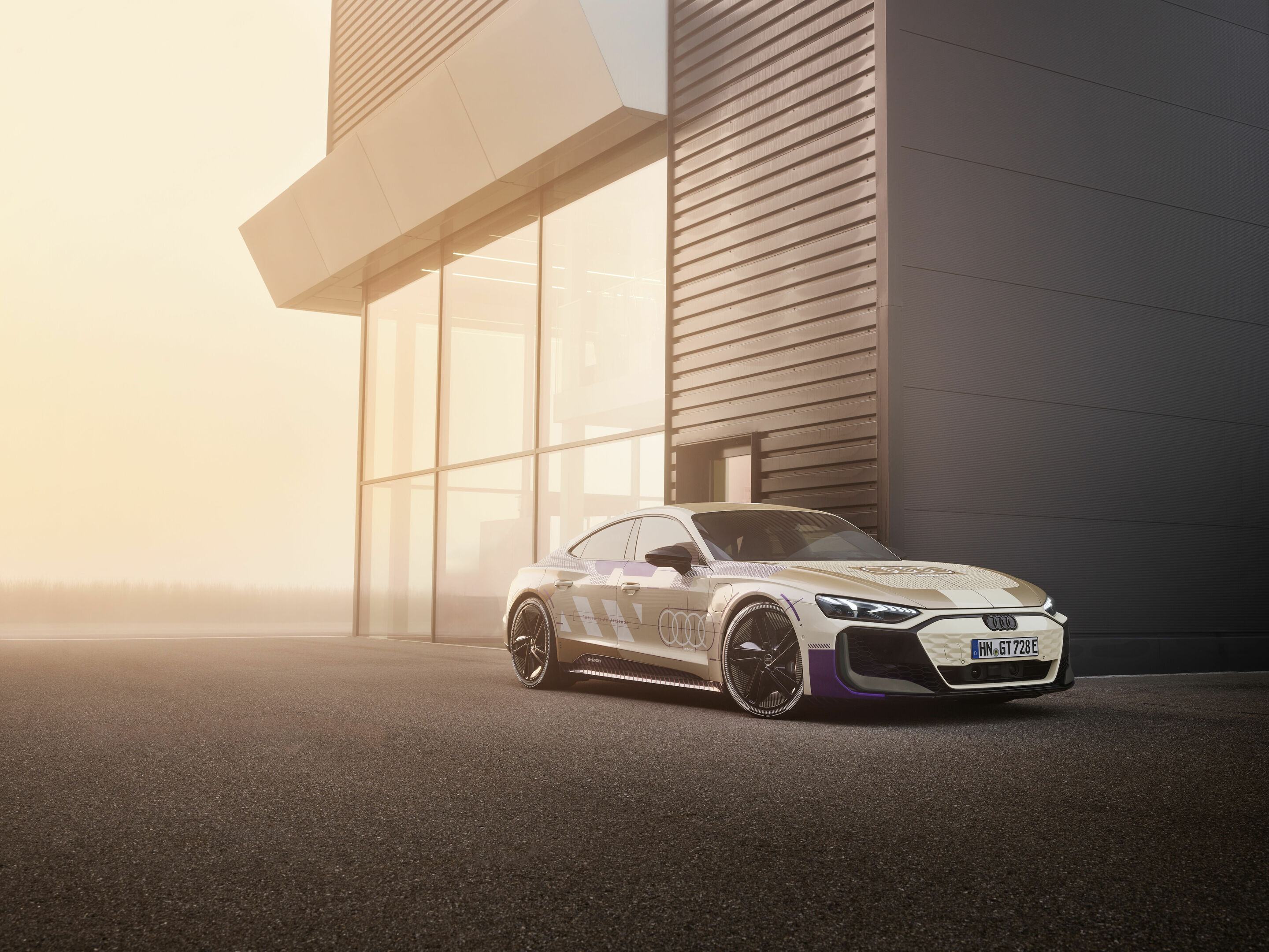 Audi e-tron GT Prototyp - Standaufnahme