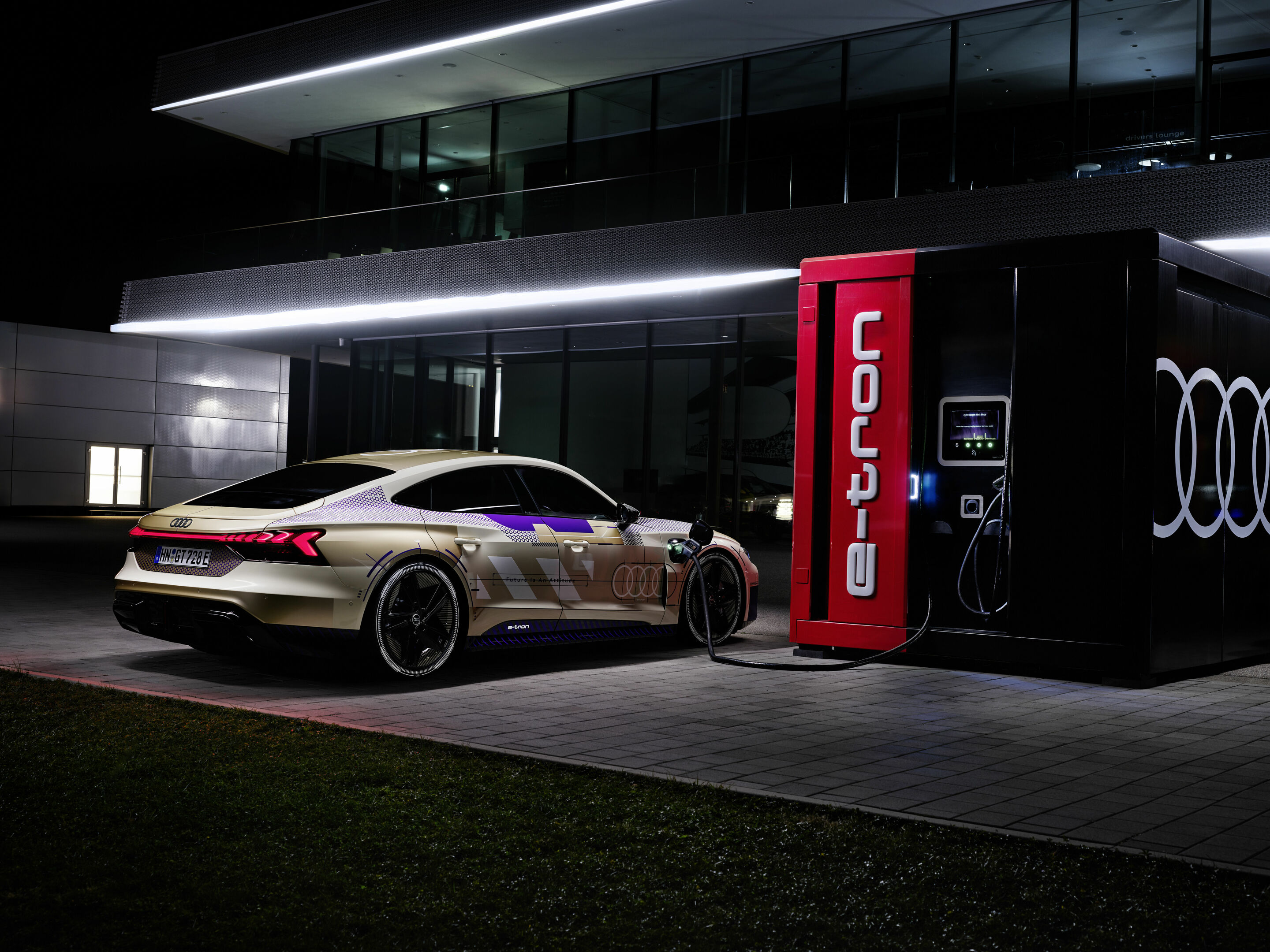 Audi e-tron GT Prototyp - Standaufnahme