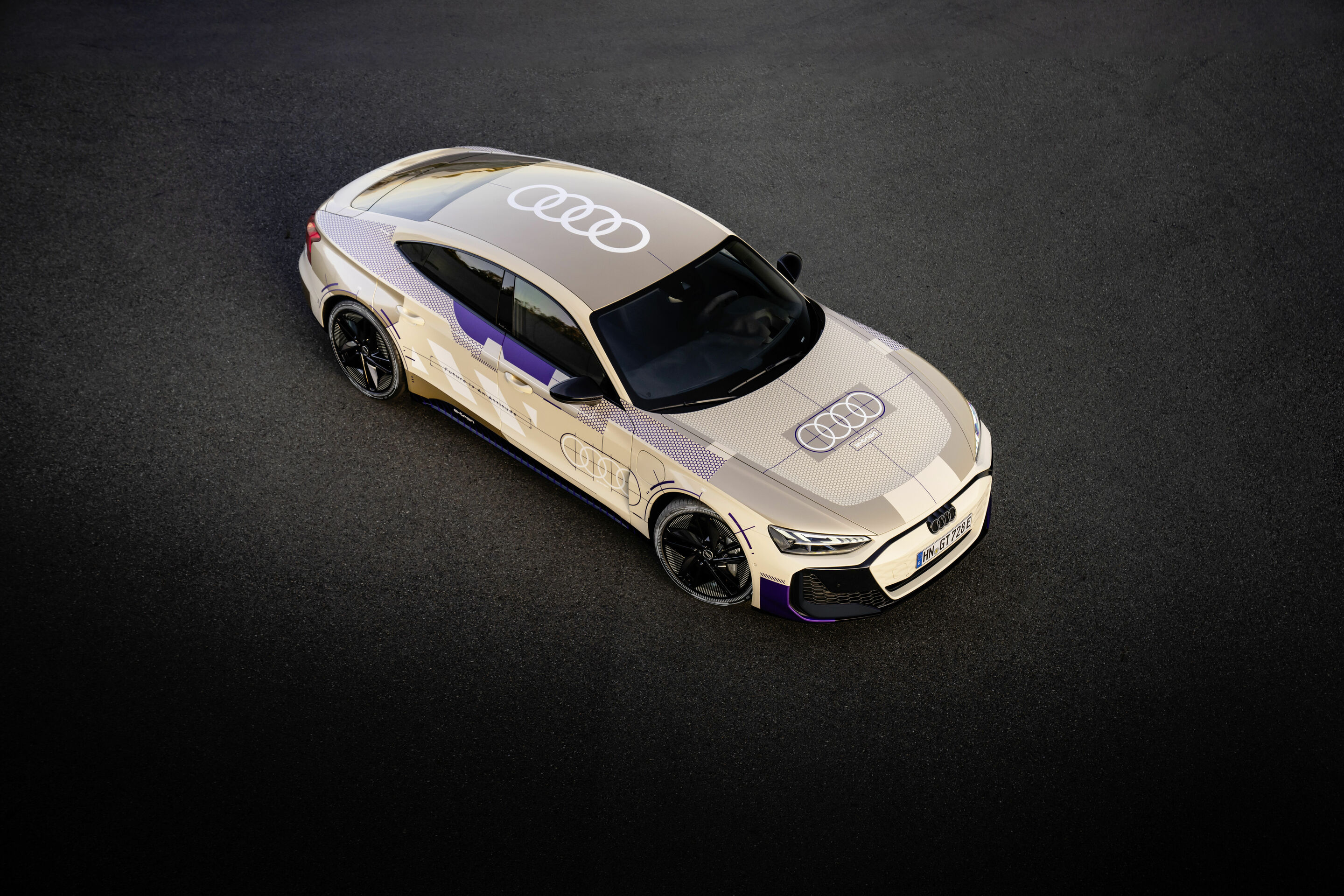 Audi e-tron GT Prototyp - Standaufnahme