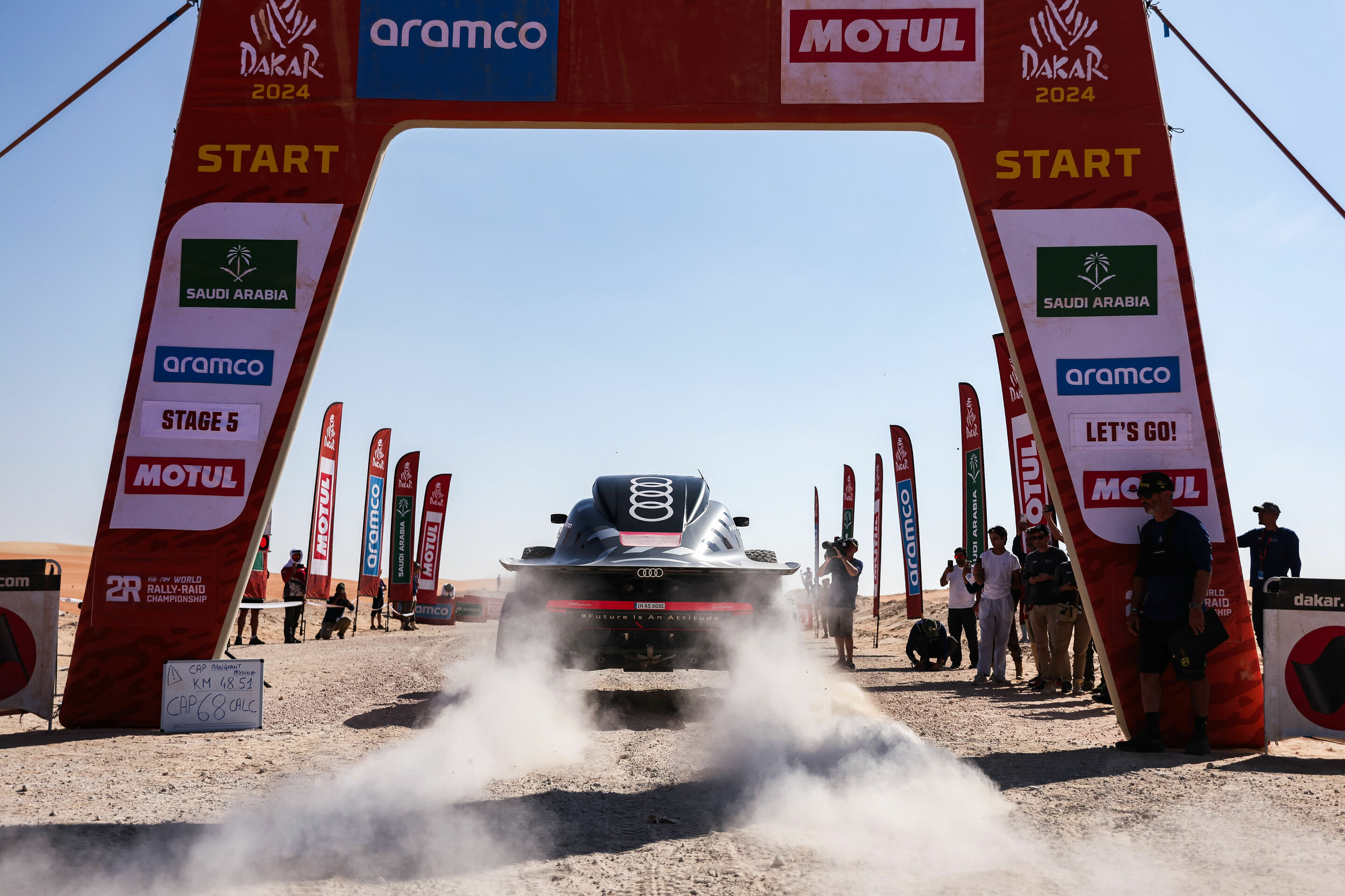 Rallye Dakar 2024 - Audi RS Q e-tron #202 (Team Audi Sport), Stéphane Peterhansel/Edouard Boulanger