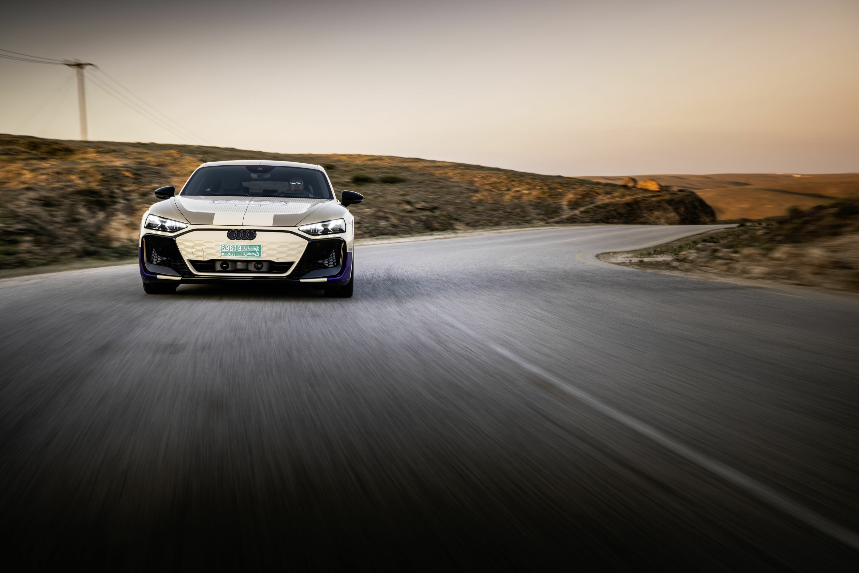 Audi e-tron GT Prototyp - Fahraufnahme