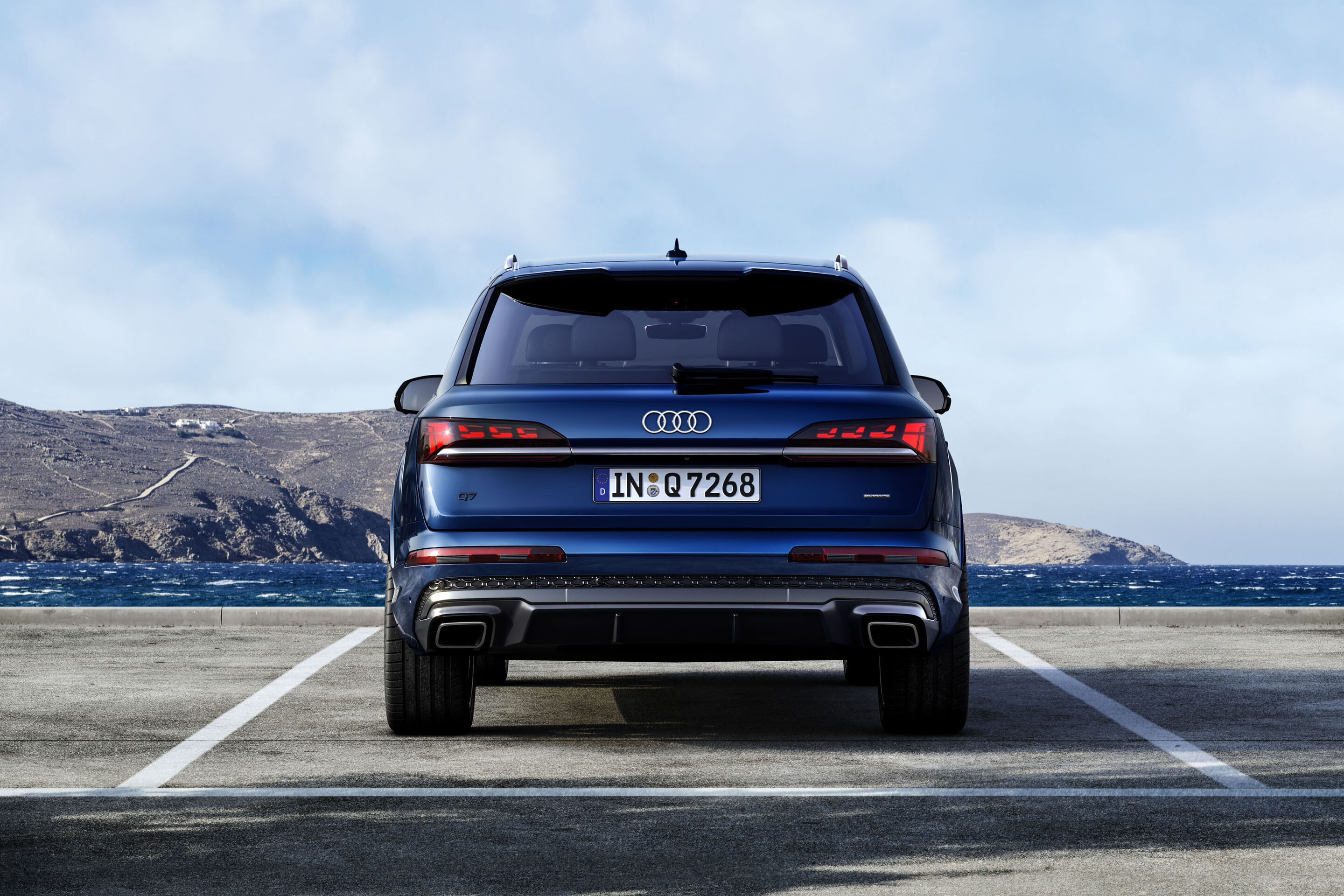 Audi Q7 (until 2026) - Static photo,
Colour: Ascari blue metallic