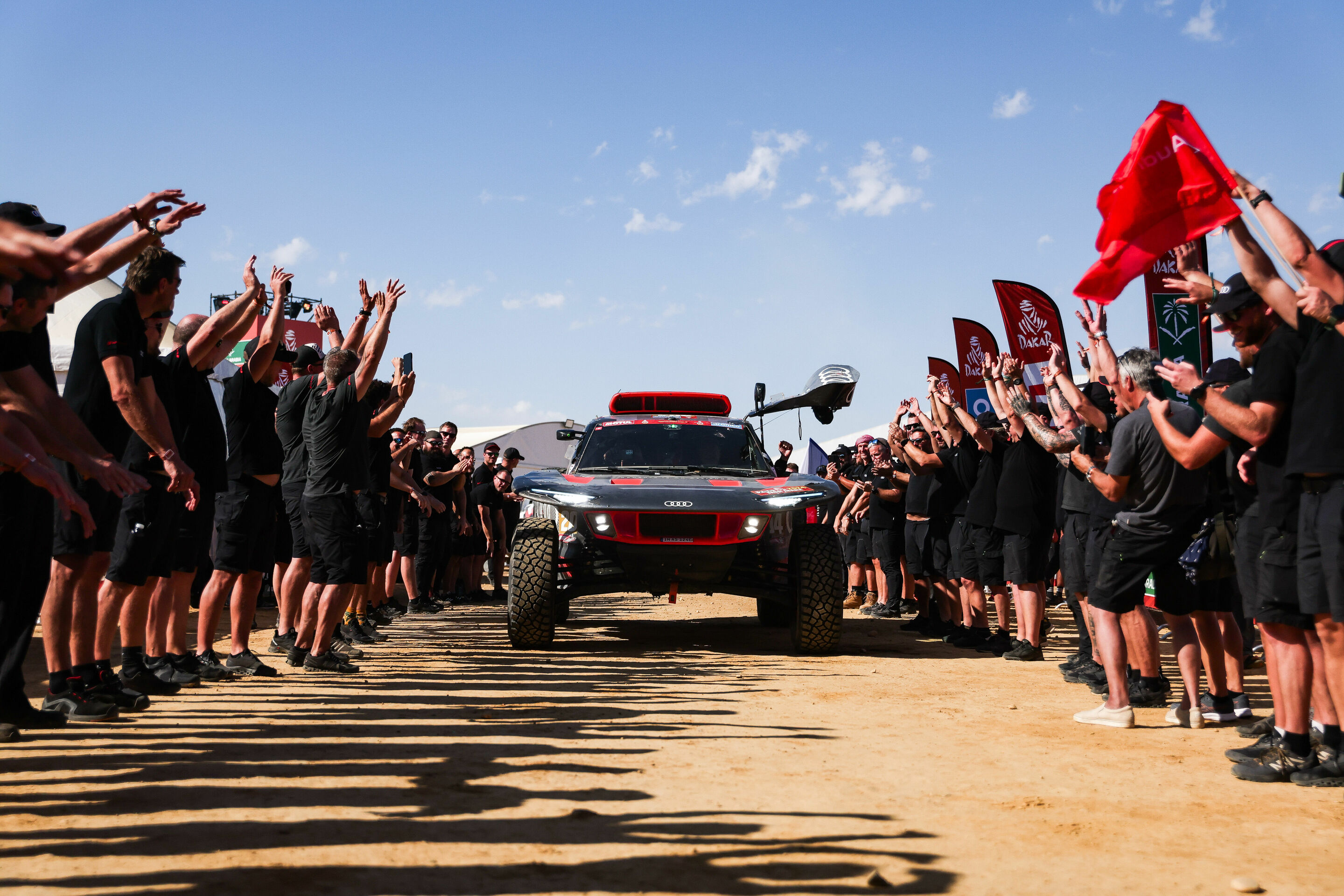 Rallye Dakar 2024 - Audi RS Q e-tron #204 (Team Audi Sport), Carlos Sainz/Lucas Cruz
