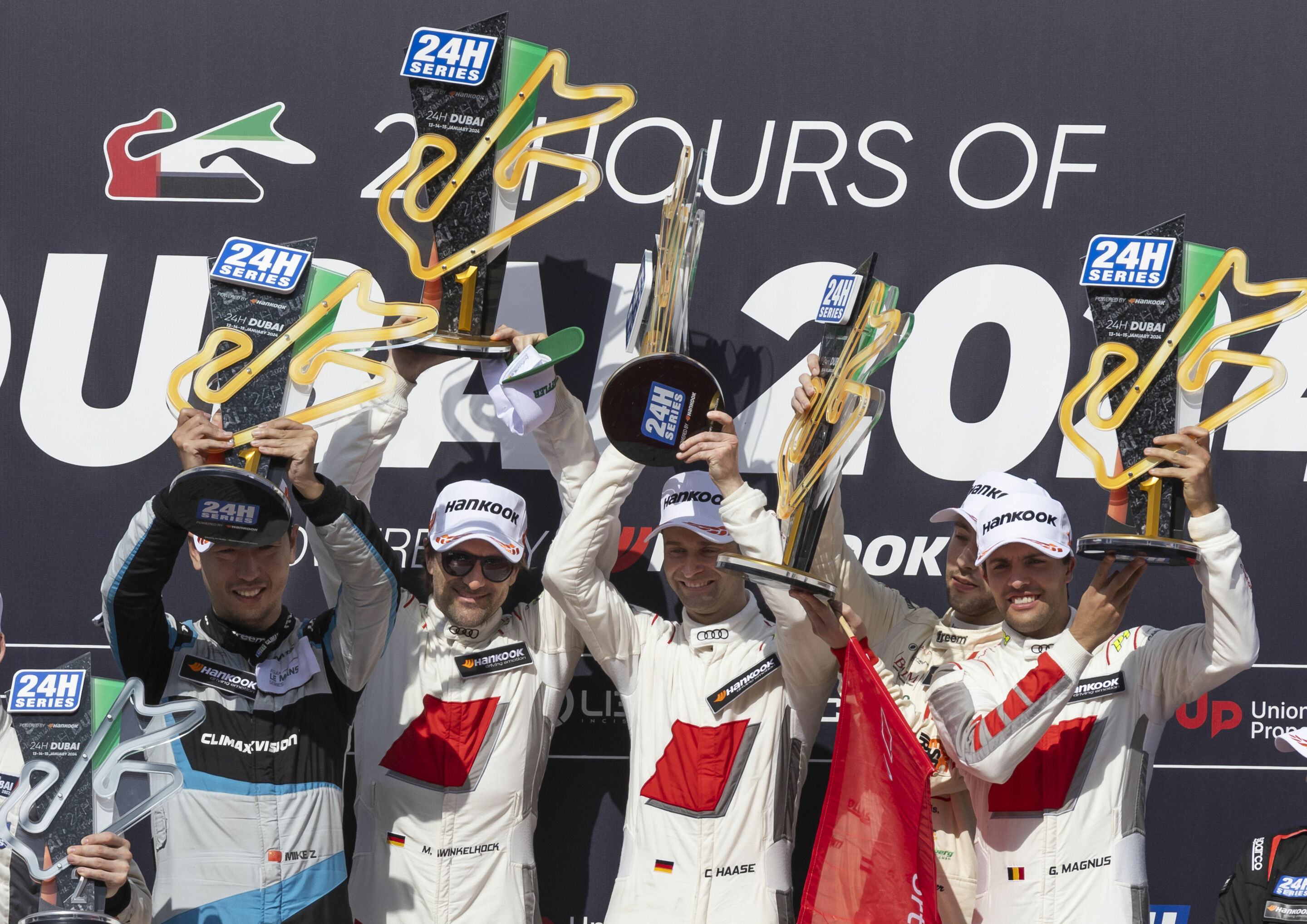 24h Dubai 2024 - Mike Zhou, Markus Winkelhock, Christopher Haase, Simon Reicher, Gilles Magnus