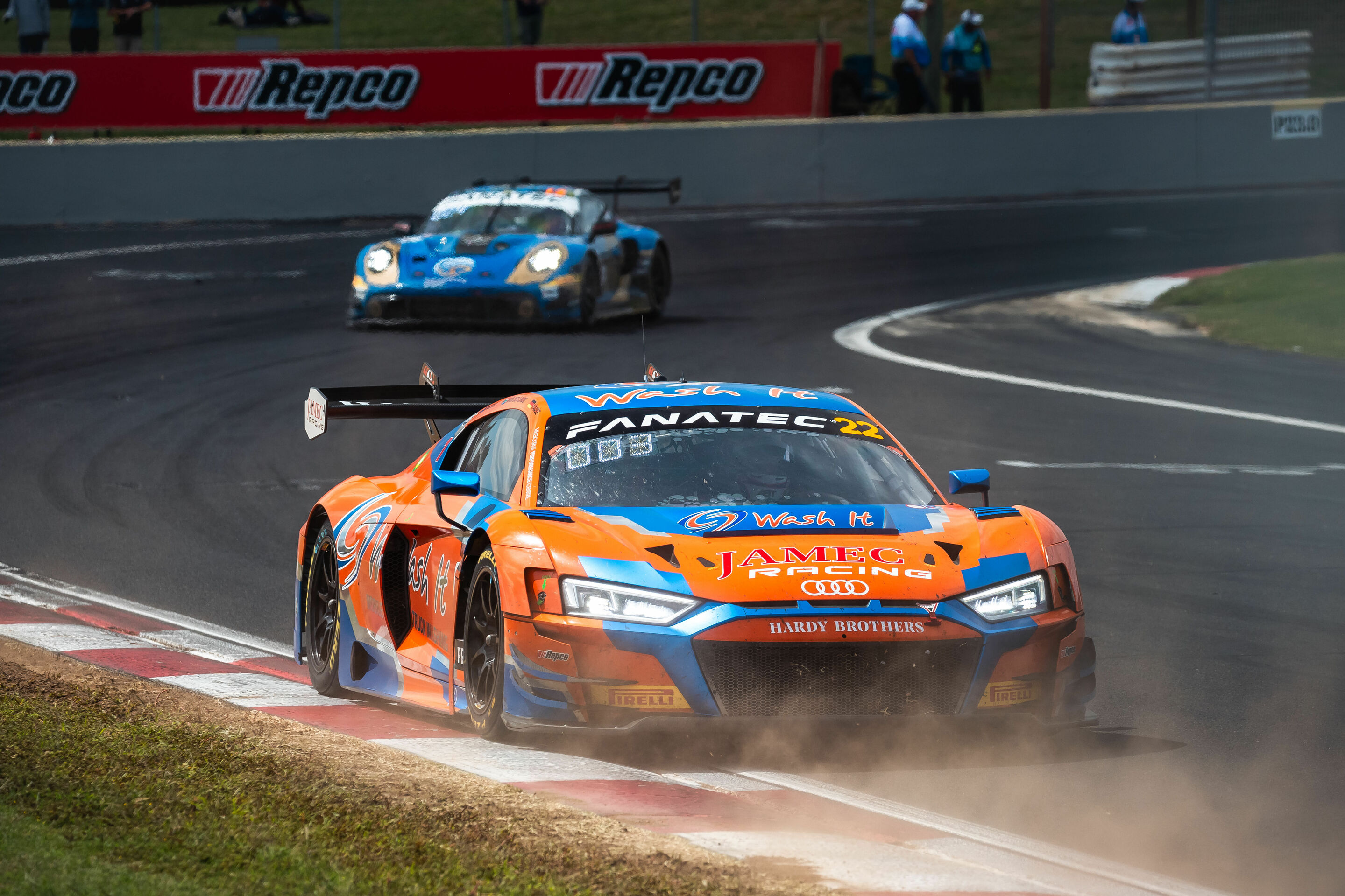 12h Bathurst 2024 - Audi R8 LMS #22 (Wash It Team MPC), Christopher Haase/Kelvin van der Linde/Liam Talbot